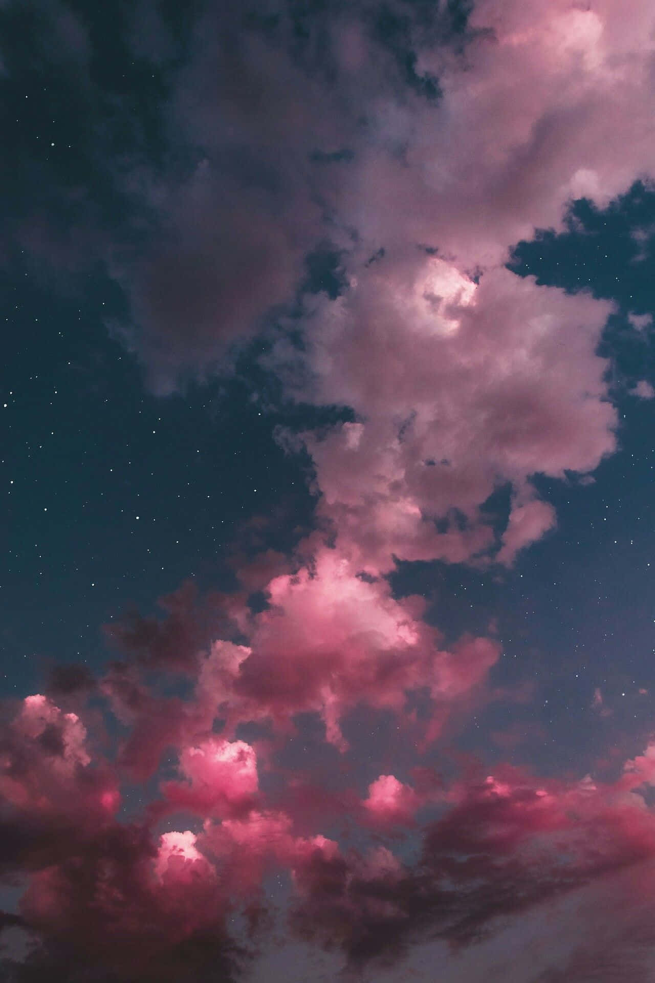 紫色雲彩 1280 x 1920 背景 壁紙