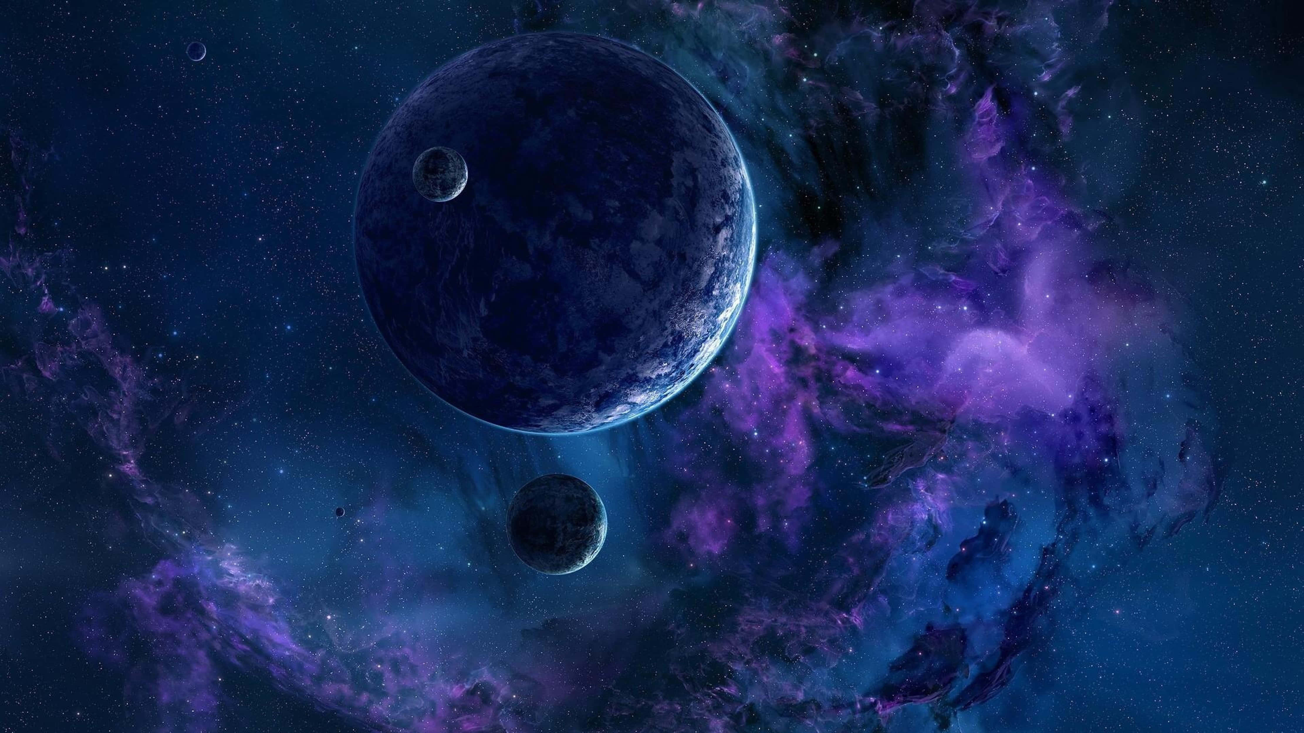 4K宇宙行星與氣體雲 壁紙