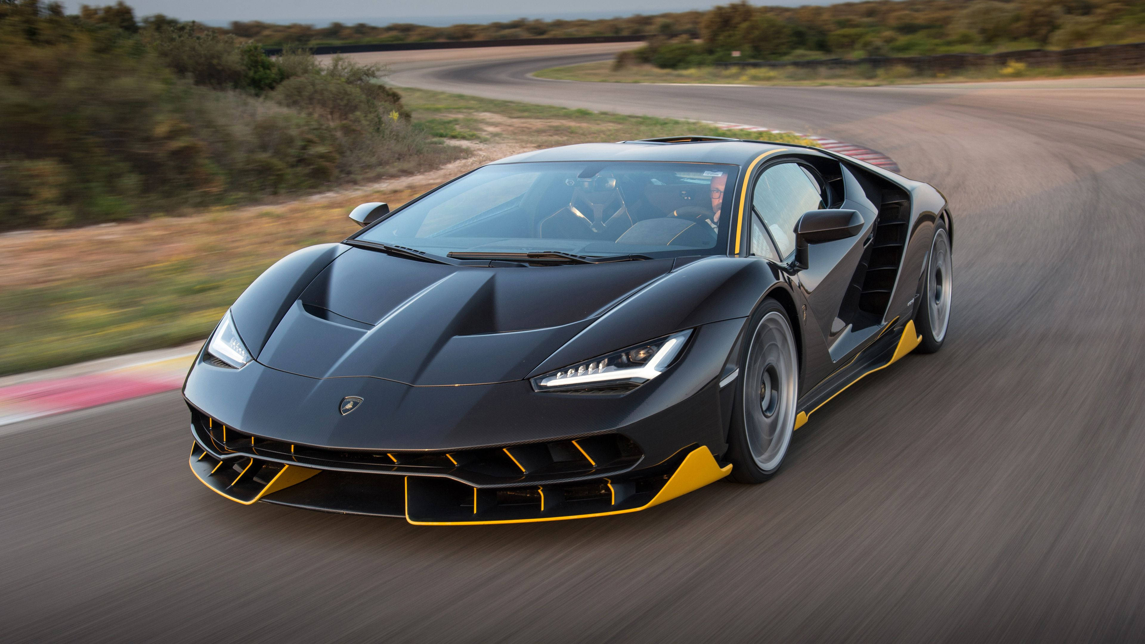 4K 藍寶堅尼 Centenario 跑車 壁紙