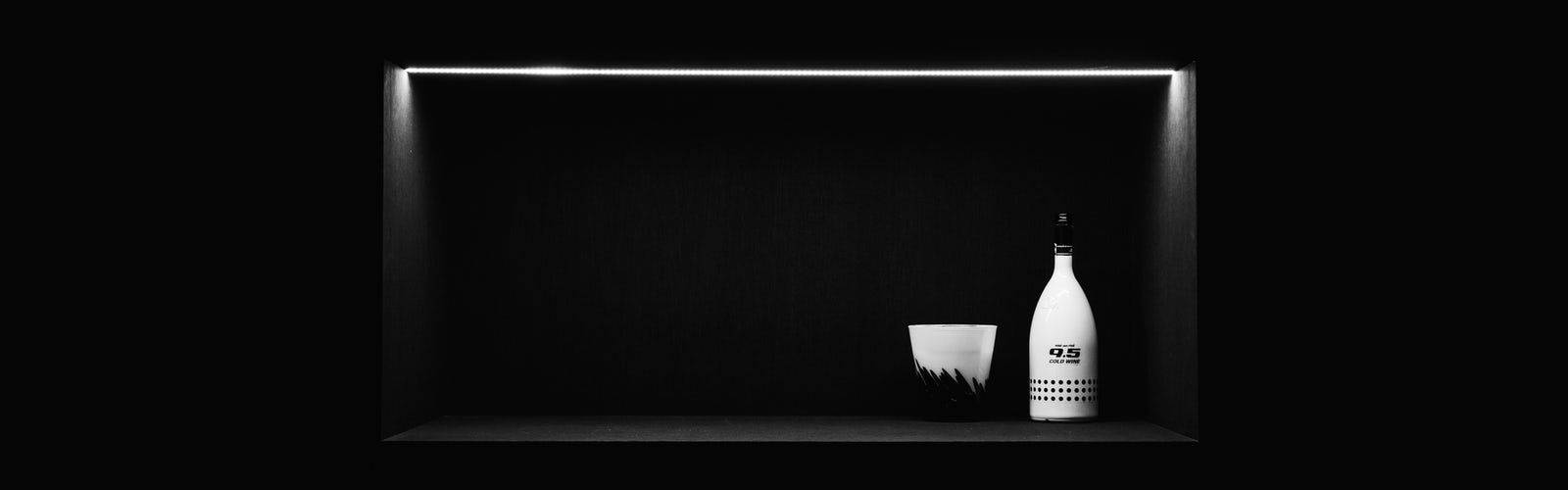 以優雅 AMOLED 架子整理您的觸控螢幕 壁紙