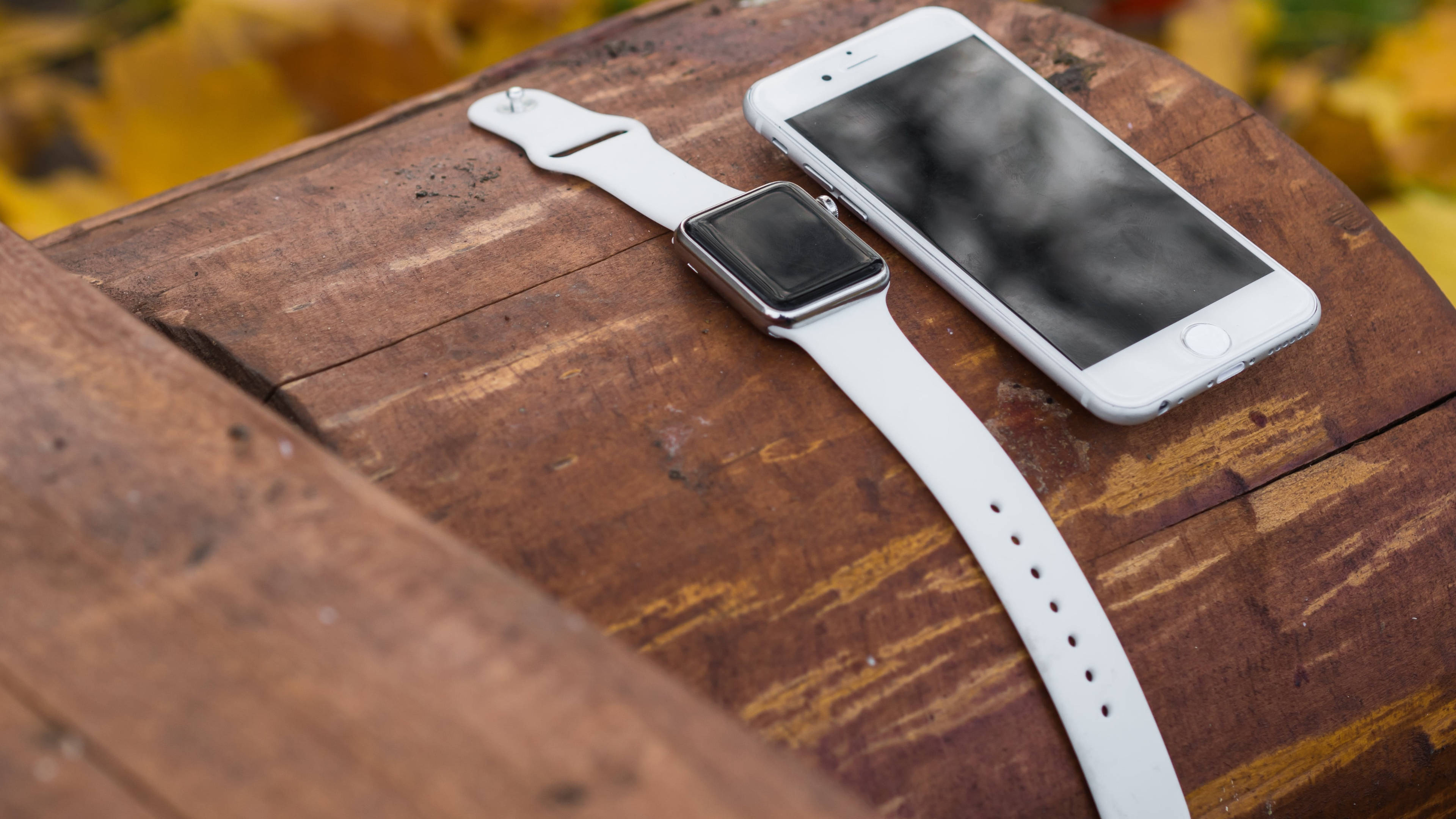 Apple Watch 标志性白色 壁紙