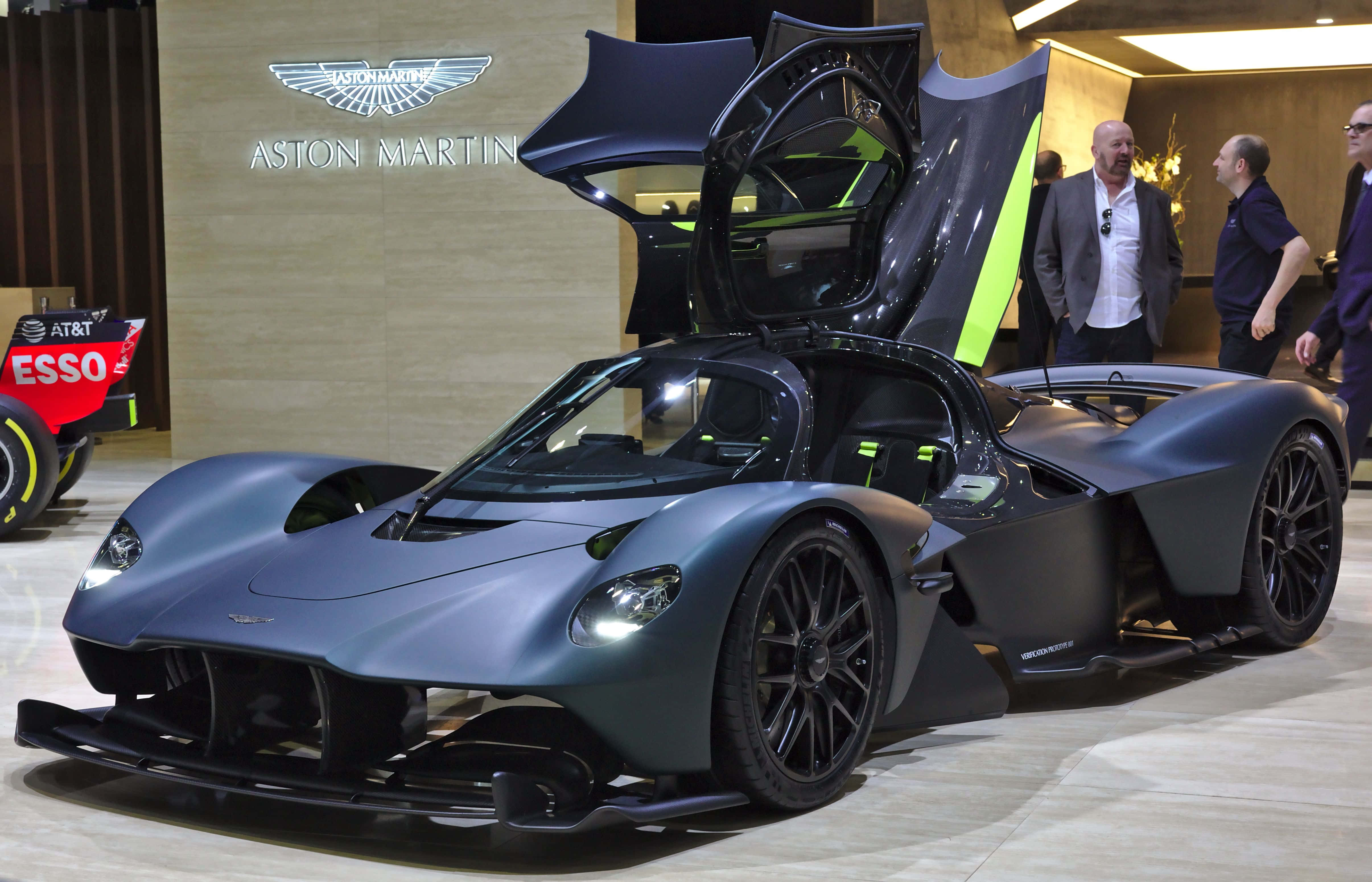 驚豔的Aston Martin Valkyrie超跑全貌 壁紙