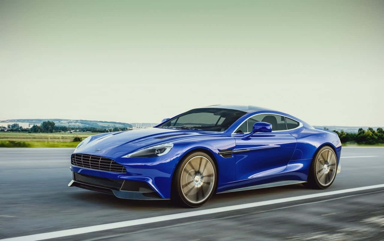 體驗Aston Martin Vanquish的力量與優雅 壁紙