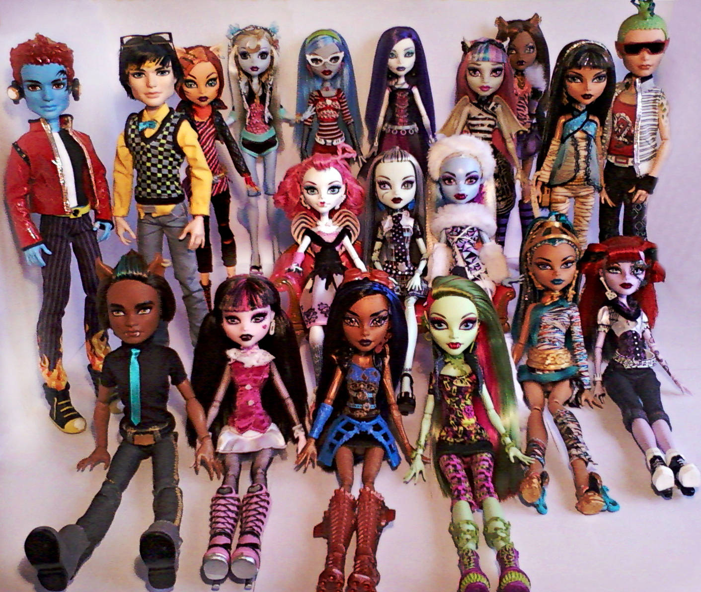 Bratz美學娃娃收藏 壁紙