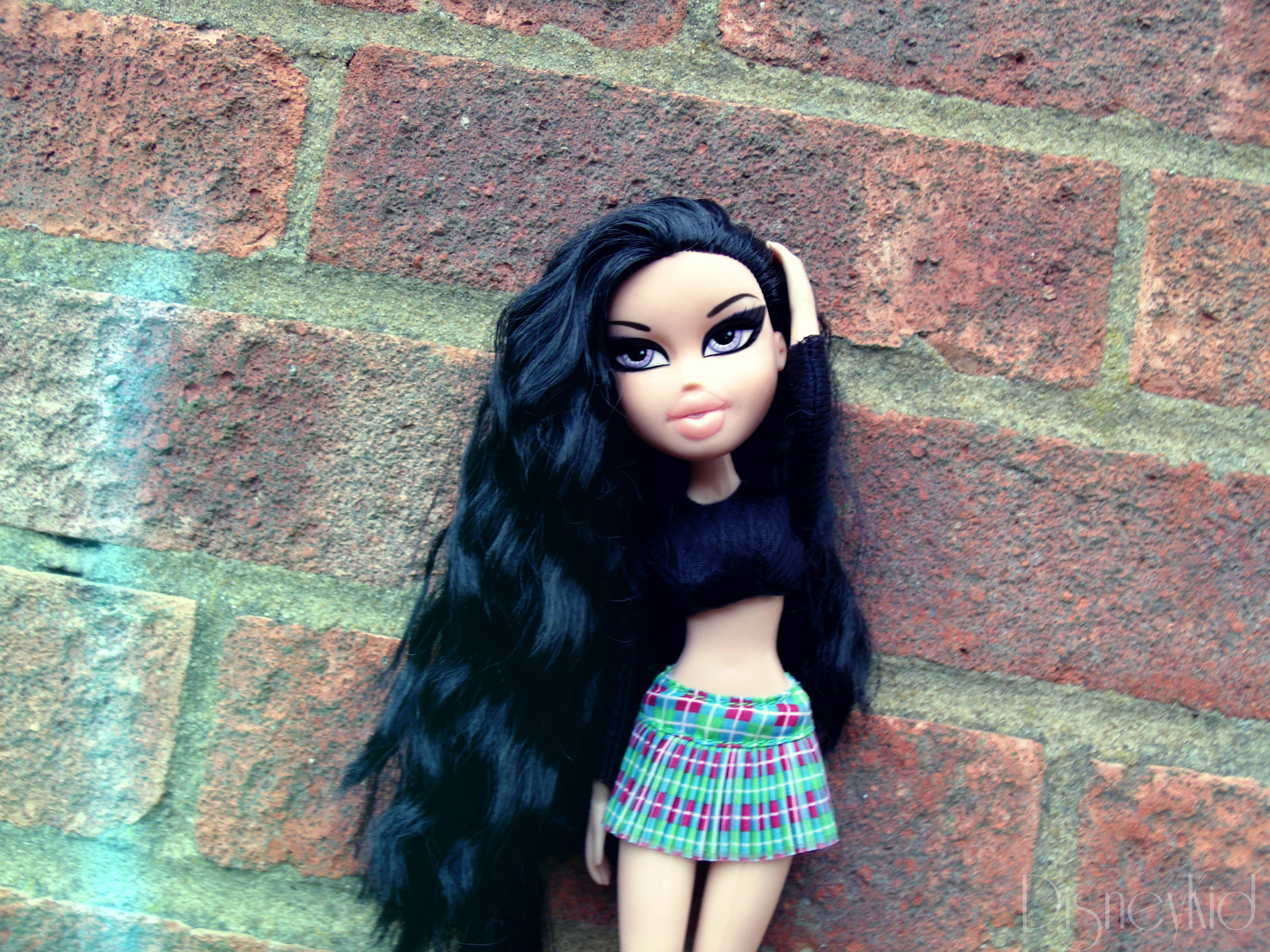 Bratz 美學穿搭 短版上衣 壁紙