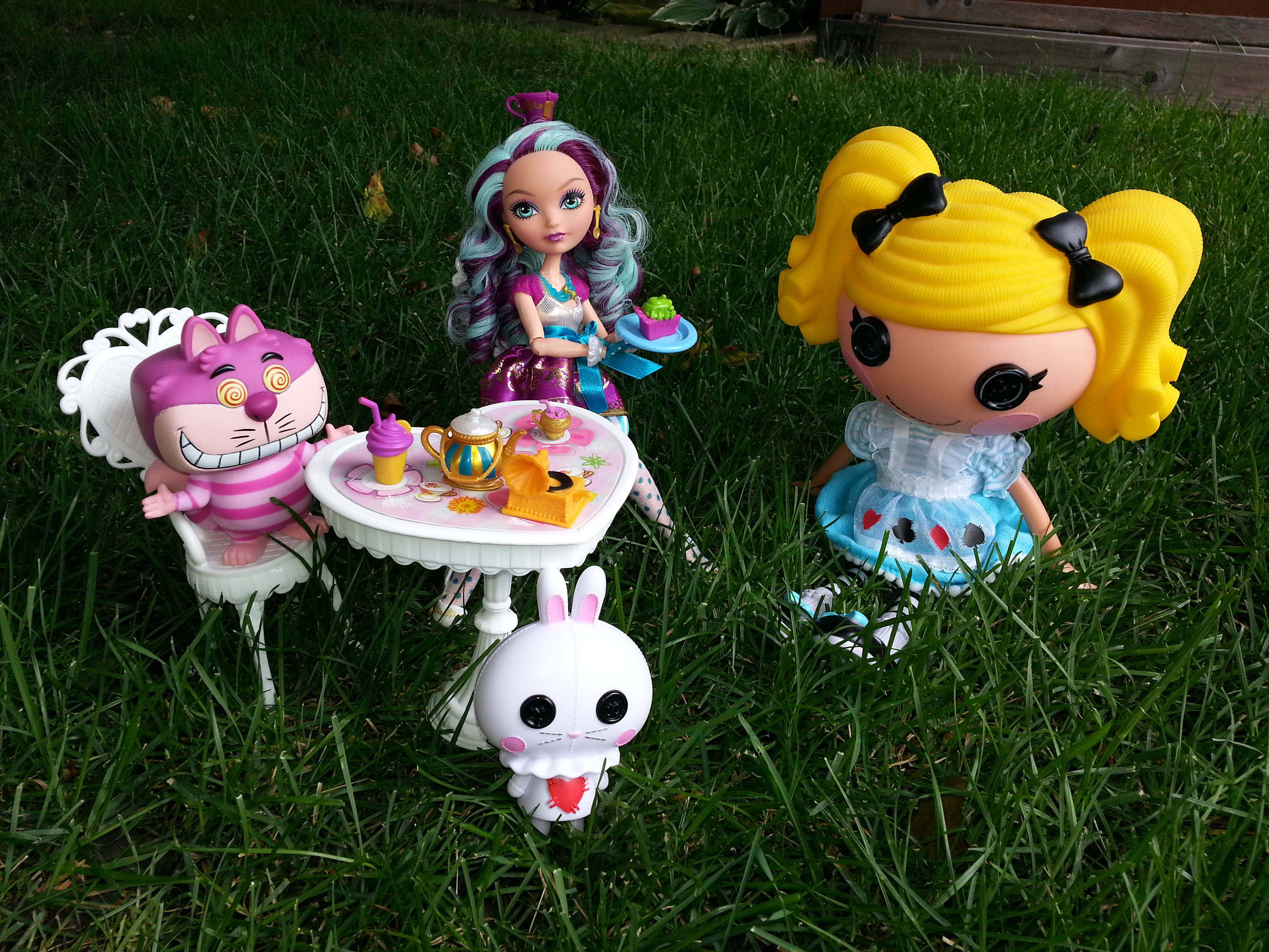 Bratz 美學花園野餐 壁紙