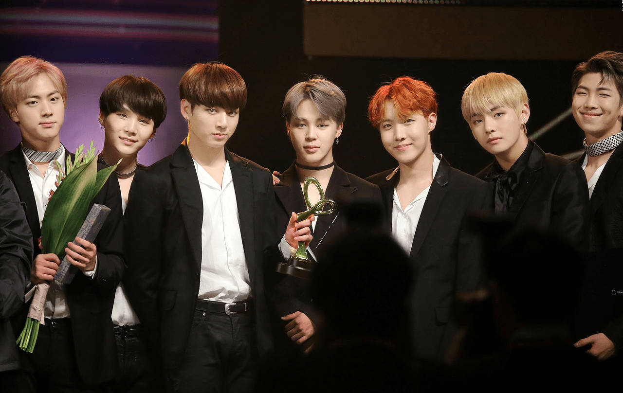 BTS 2020年獲獎 壁紙