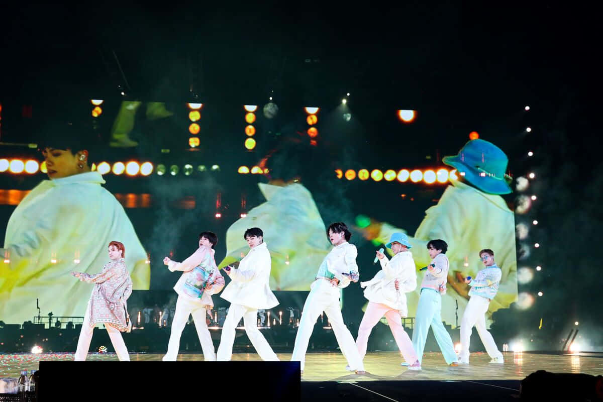 BTS《Permission to Dance》照片 壁紙