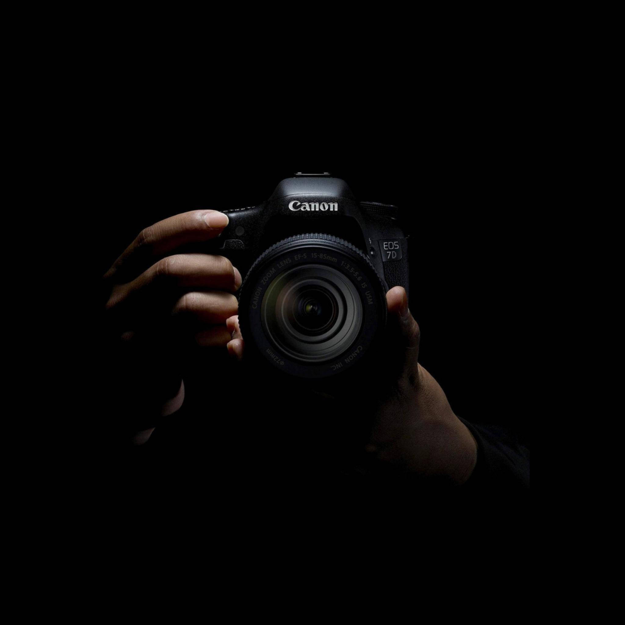 暗黑攝影 Canon 相機 壁紙