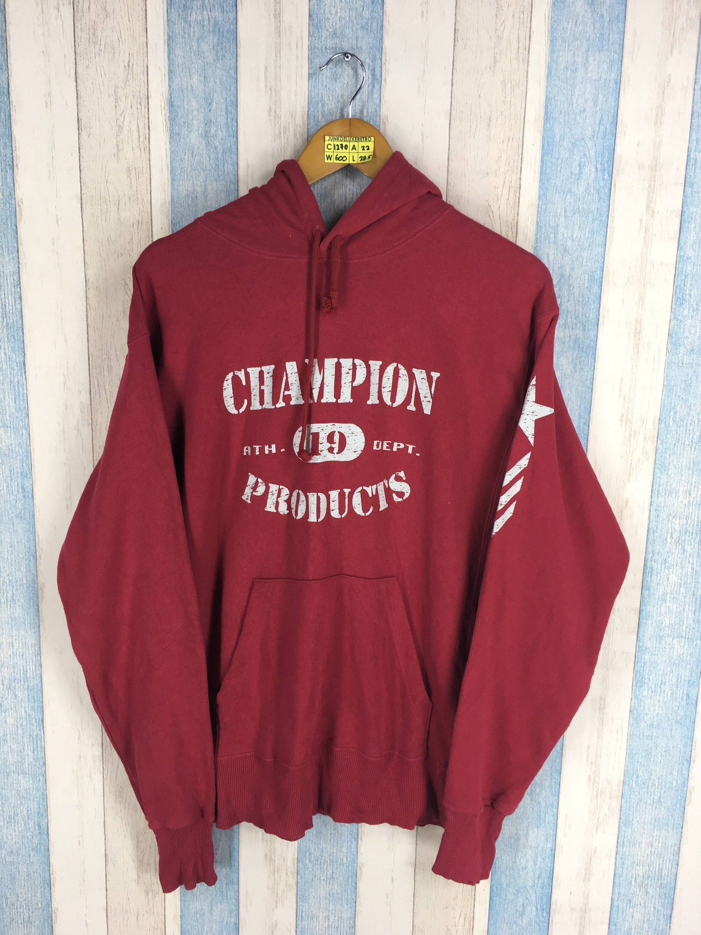 Champion 紅色老舊外套 壁紙