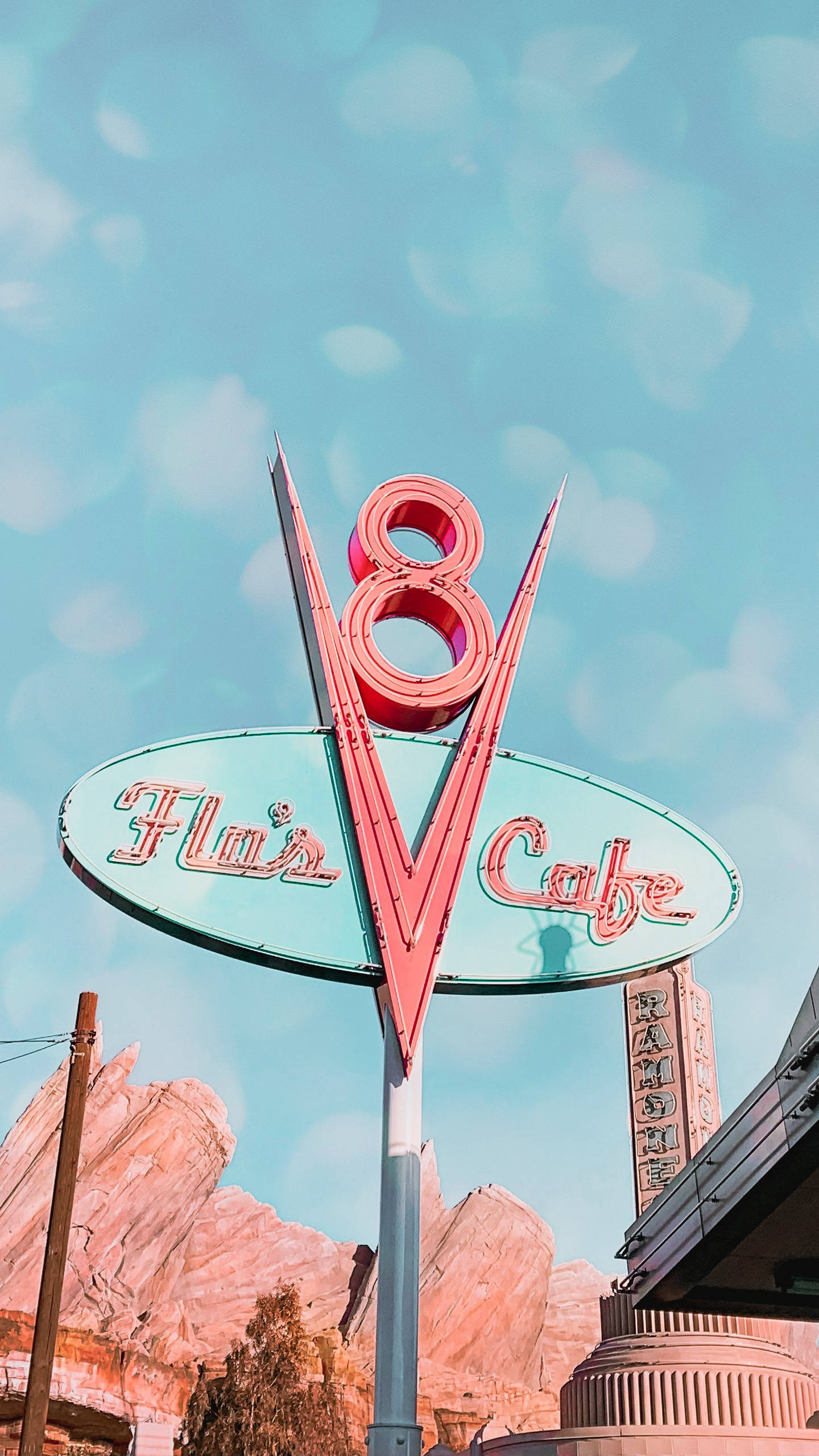 夜光閃耀·迪士尼樂園Flo's V8 Cafe招牌 壁紙