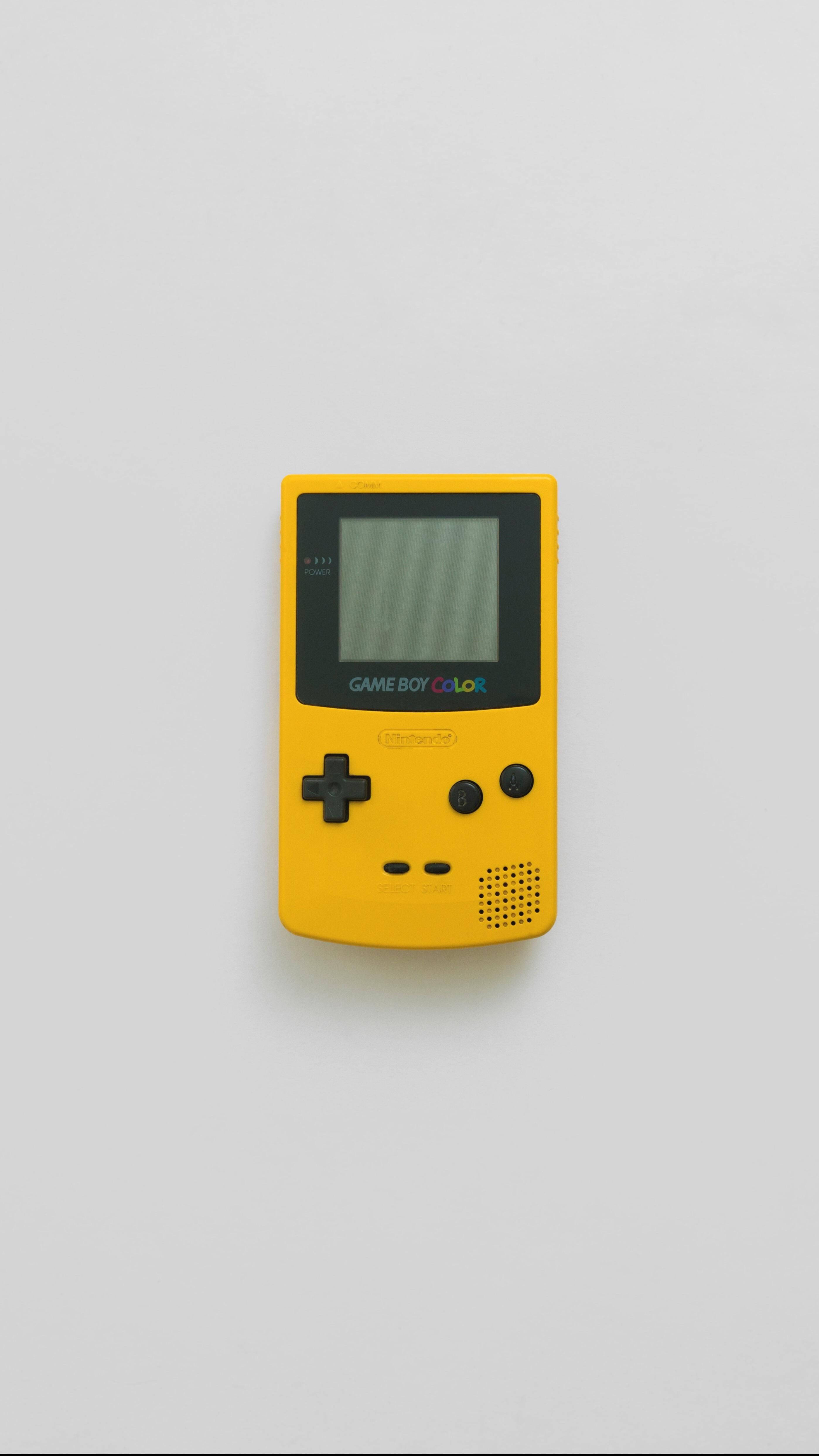 簡約黃色 Game Boy Color 壁紙