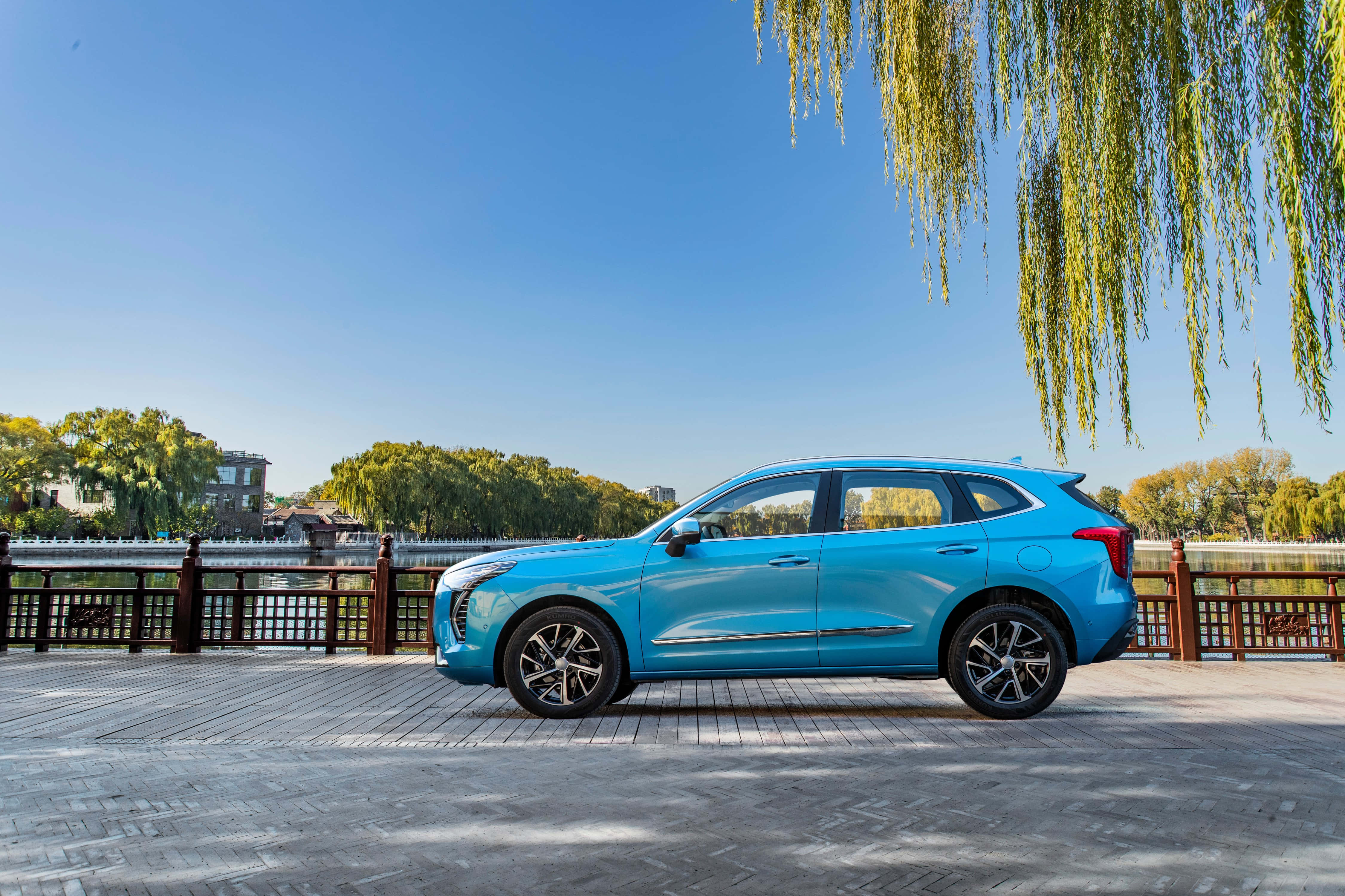 全新哈瓦爾 H6：大膽時尚的 SUV 壁紙