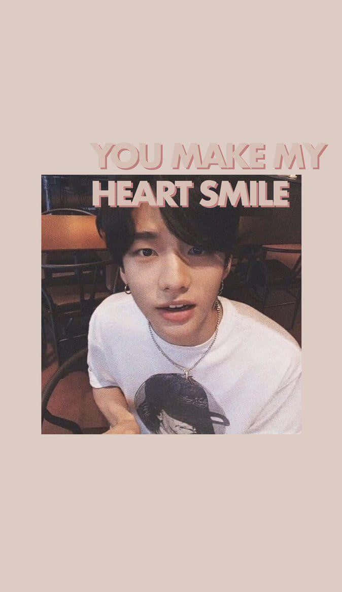 韓國歌手 Hyunjin You Make My Heart Smile 壁紙