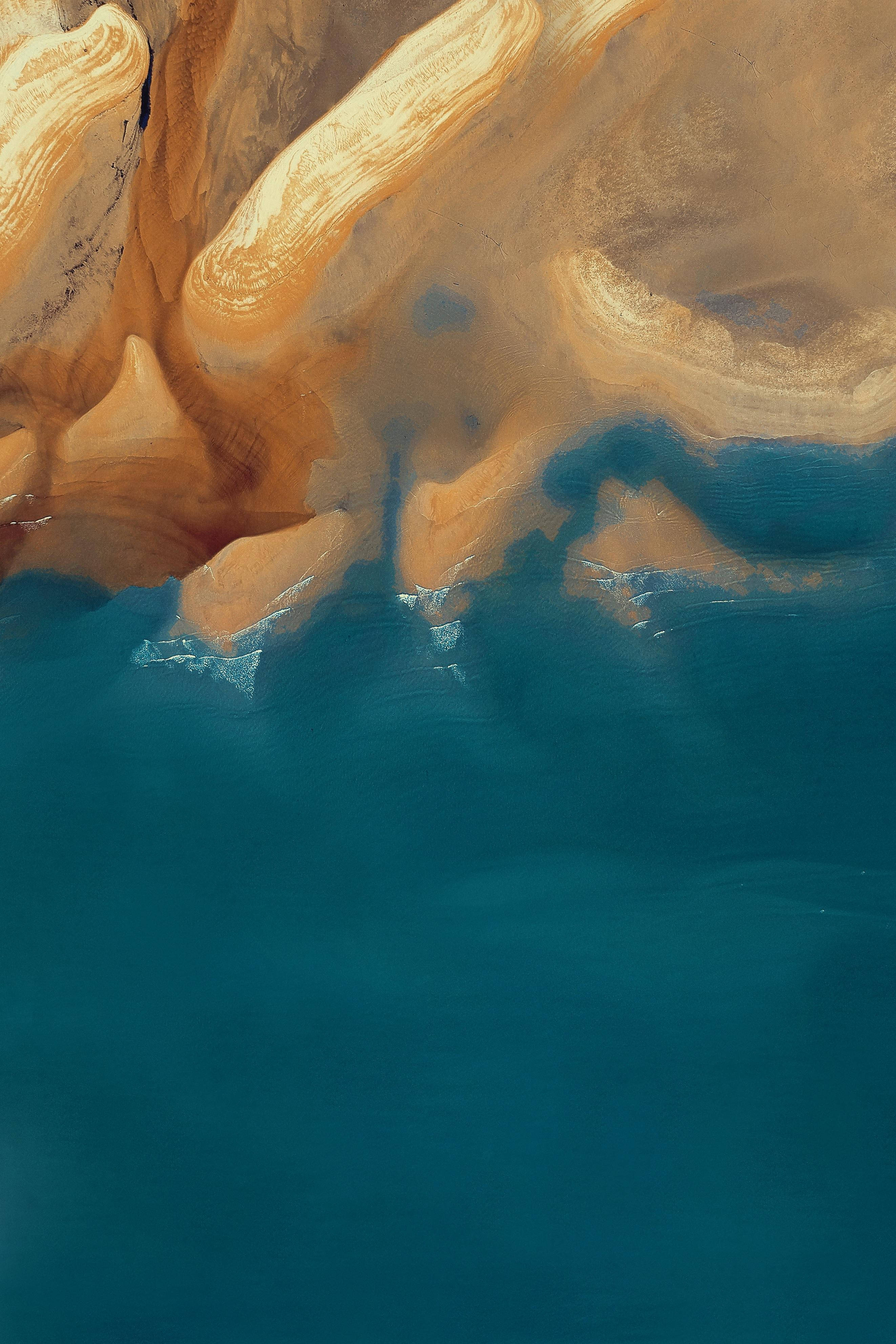 iPhone 13沙丘 壁紙