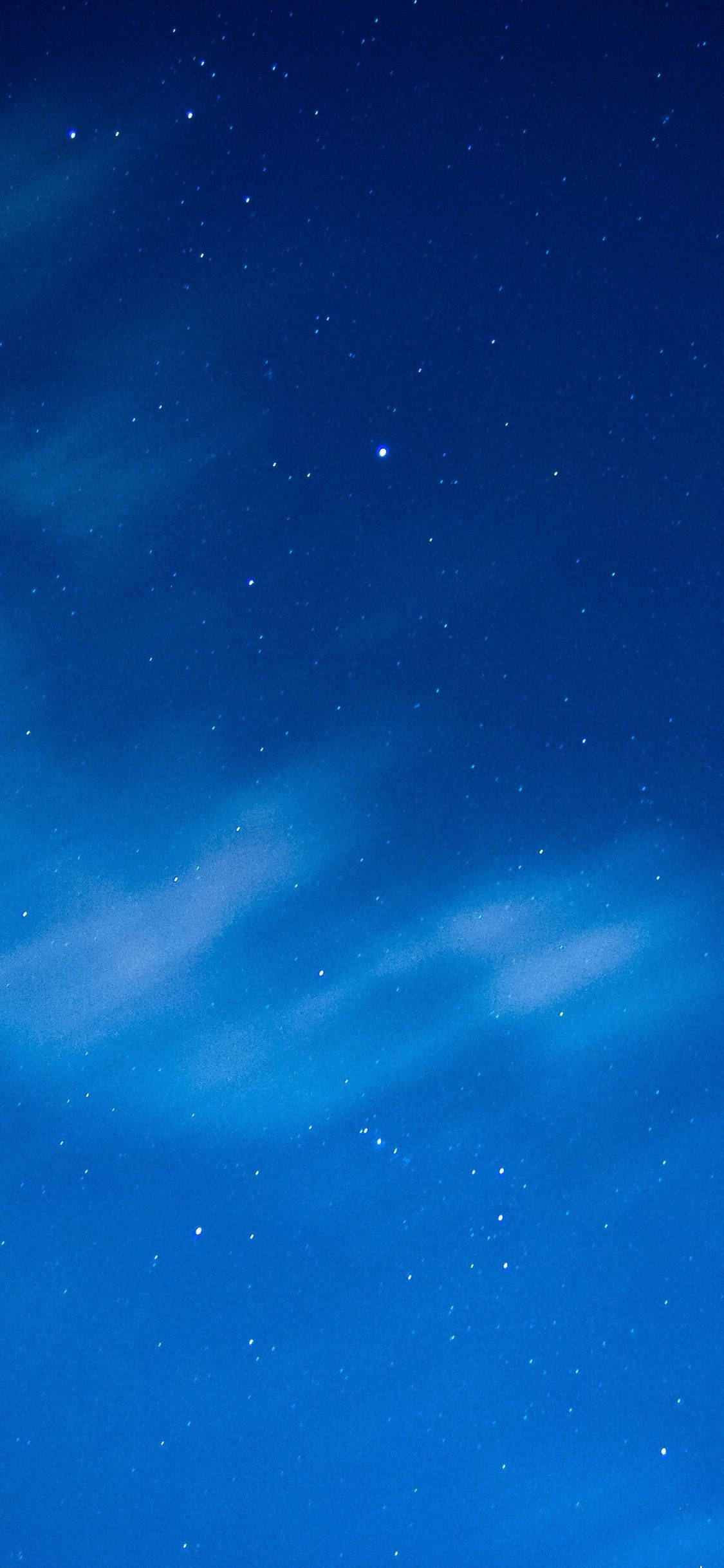 夜空蓝色iPhone 壁紙
