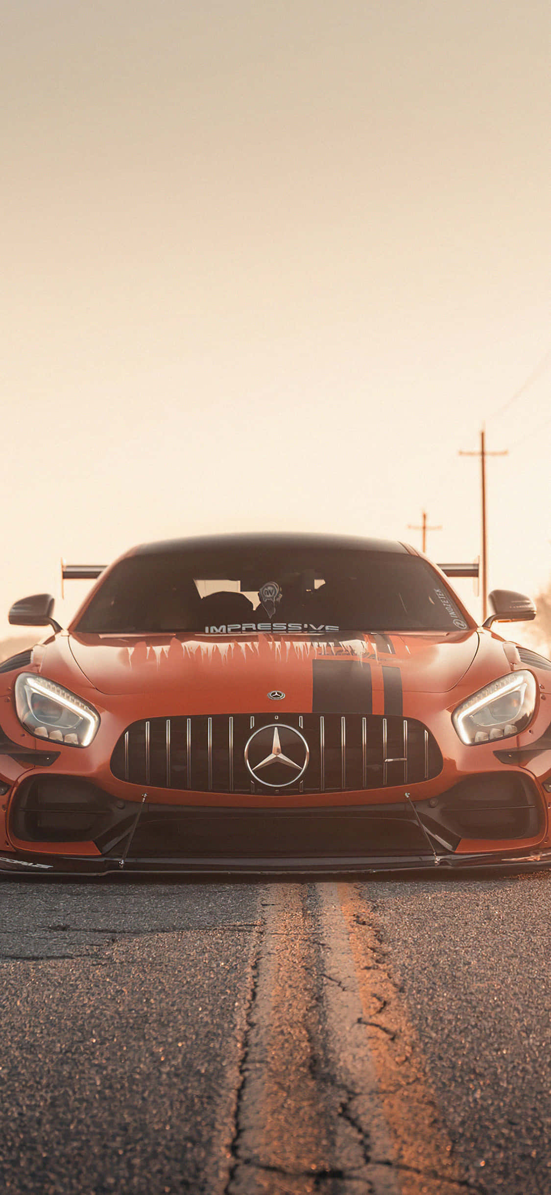 iPhone X AMG GT-R 背景 橙色前臉 AMG GT 壁紙