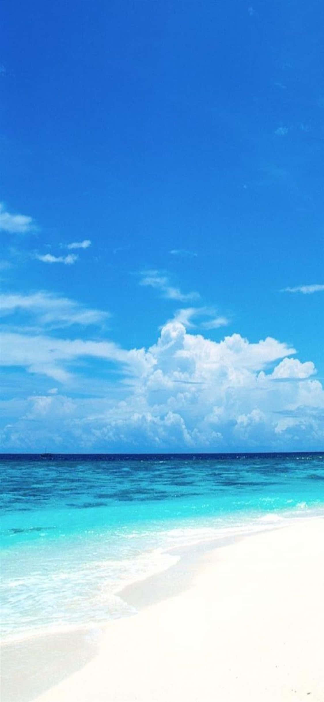 iPhone XS 沙灘淺水背景 壁紙