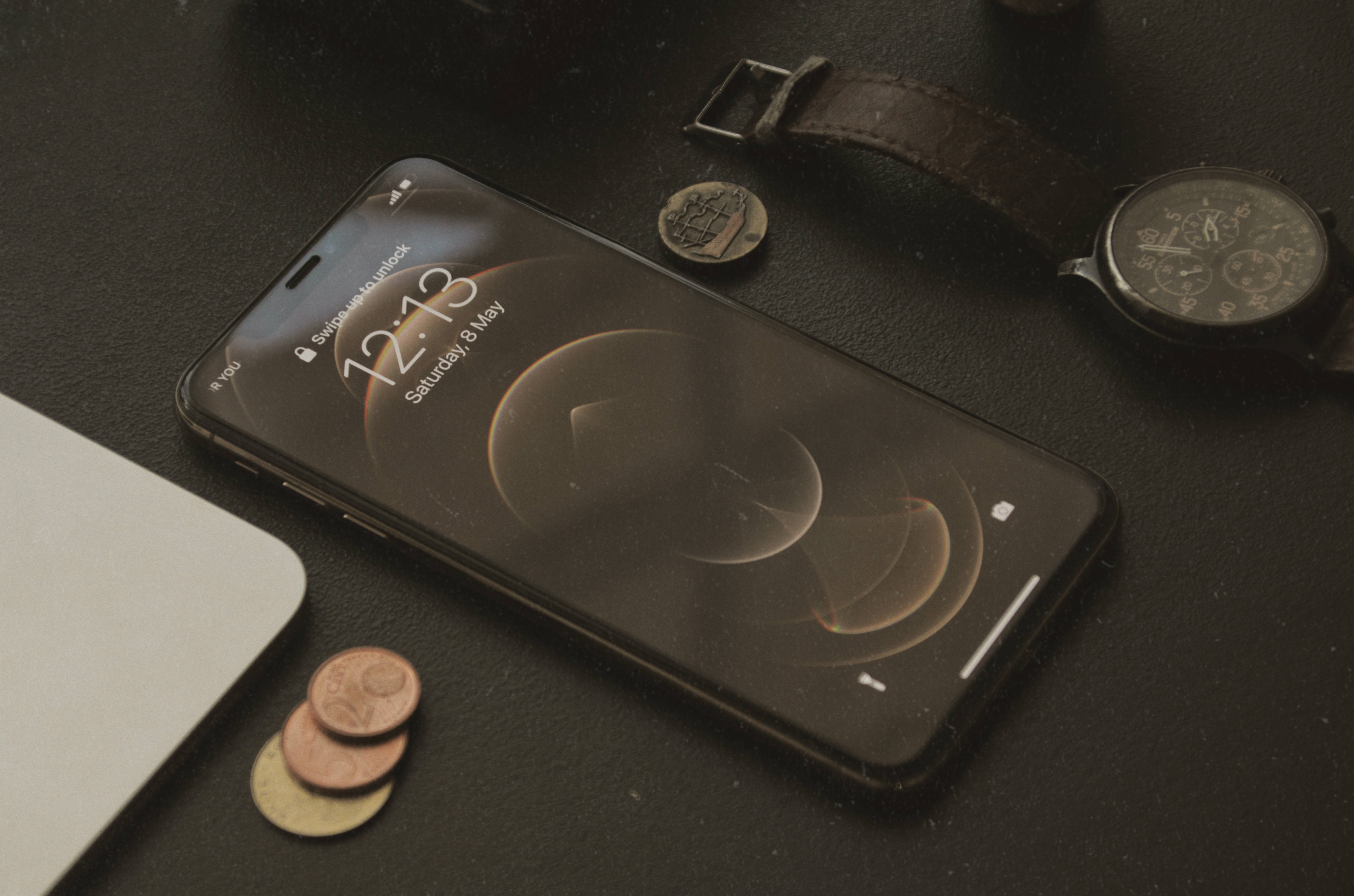 iPhone Xs Max 黑色 壁紙