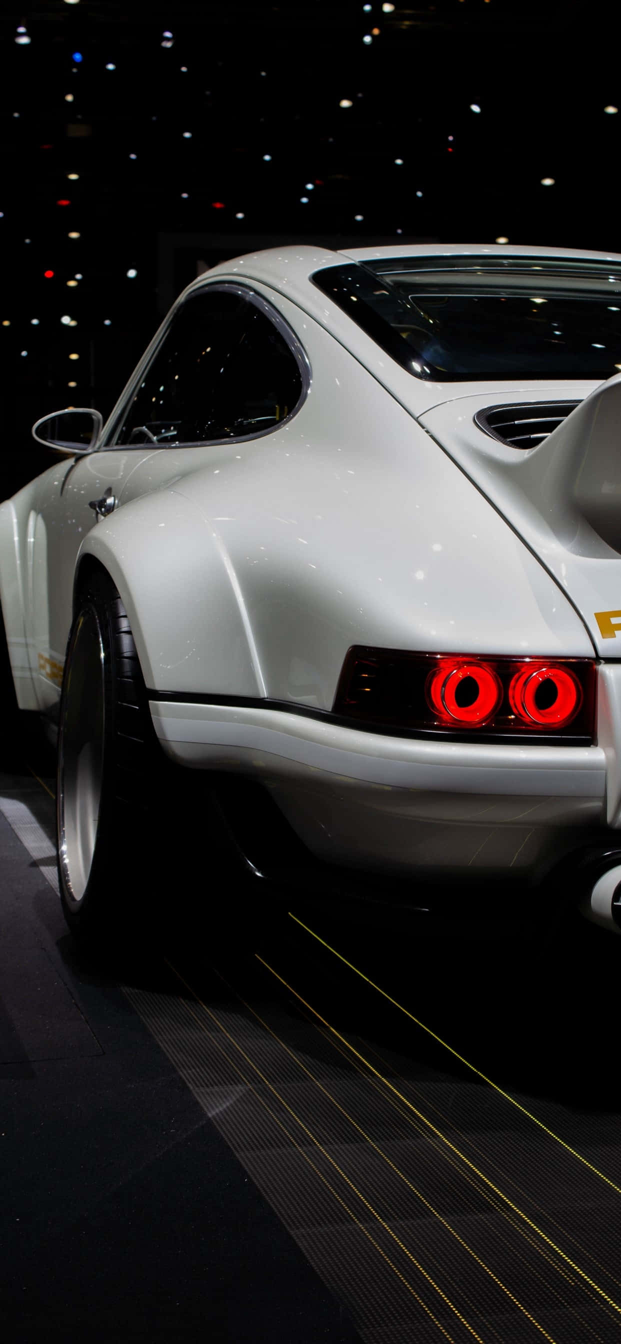 在Iphone Xs Max上体验《Project Cars 2》的速度与激情 壁紙