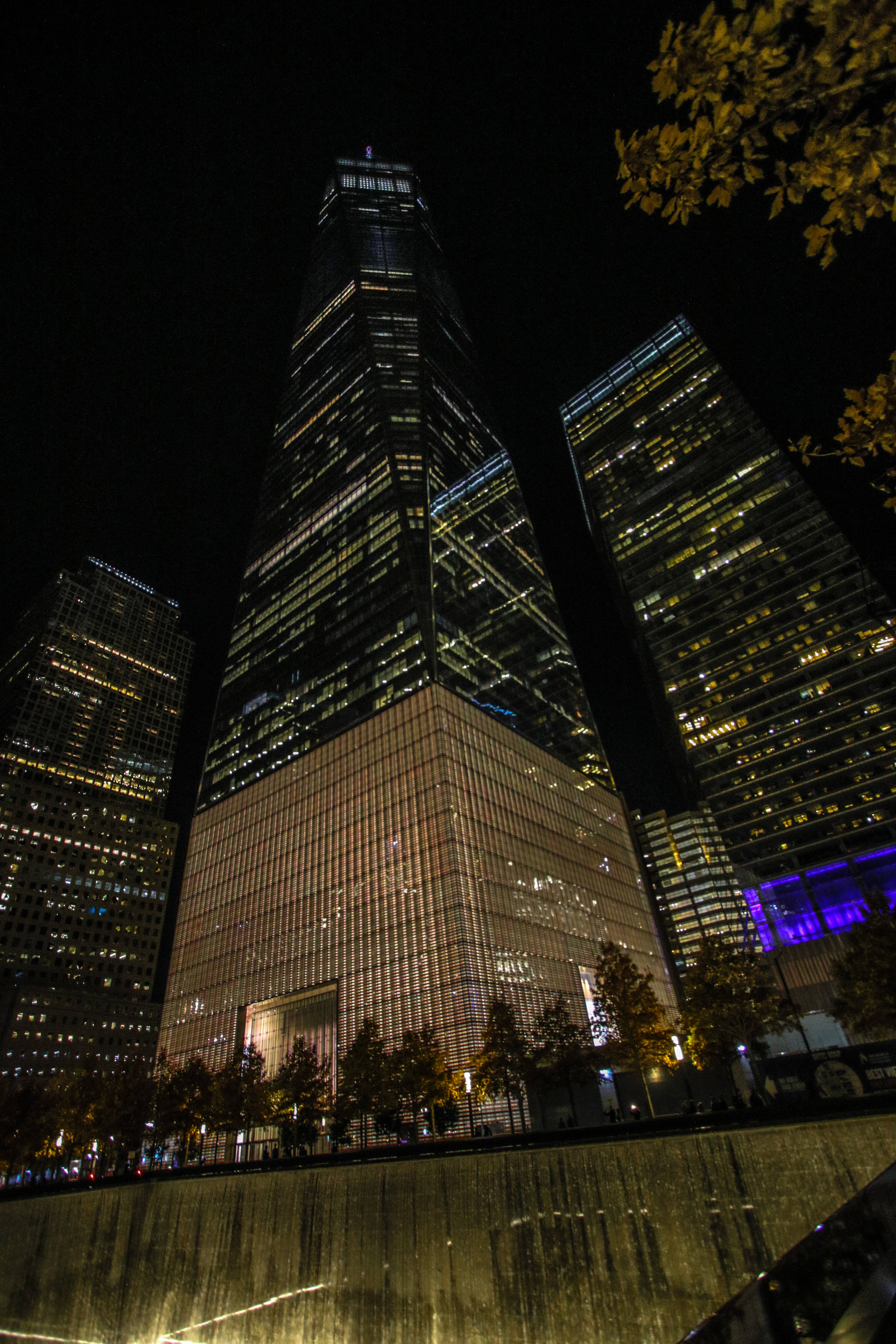 纽约新世贸中心夜景iPhone 壁紙