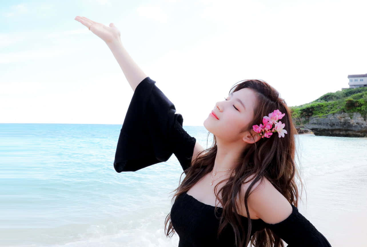 K-pop女团Twice惊艳亮相红毯 壁紙
