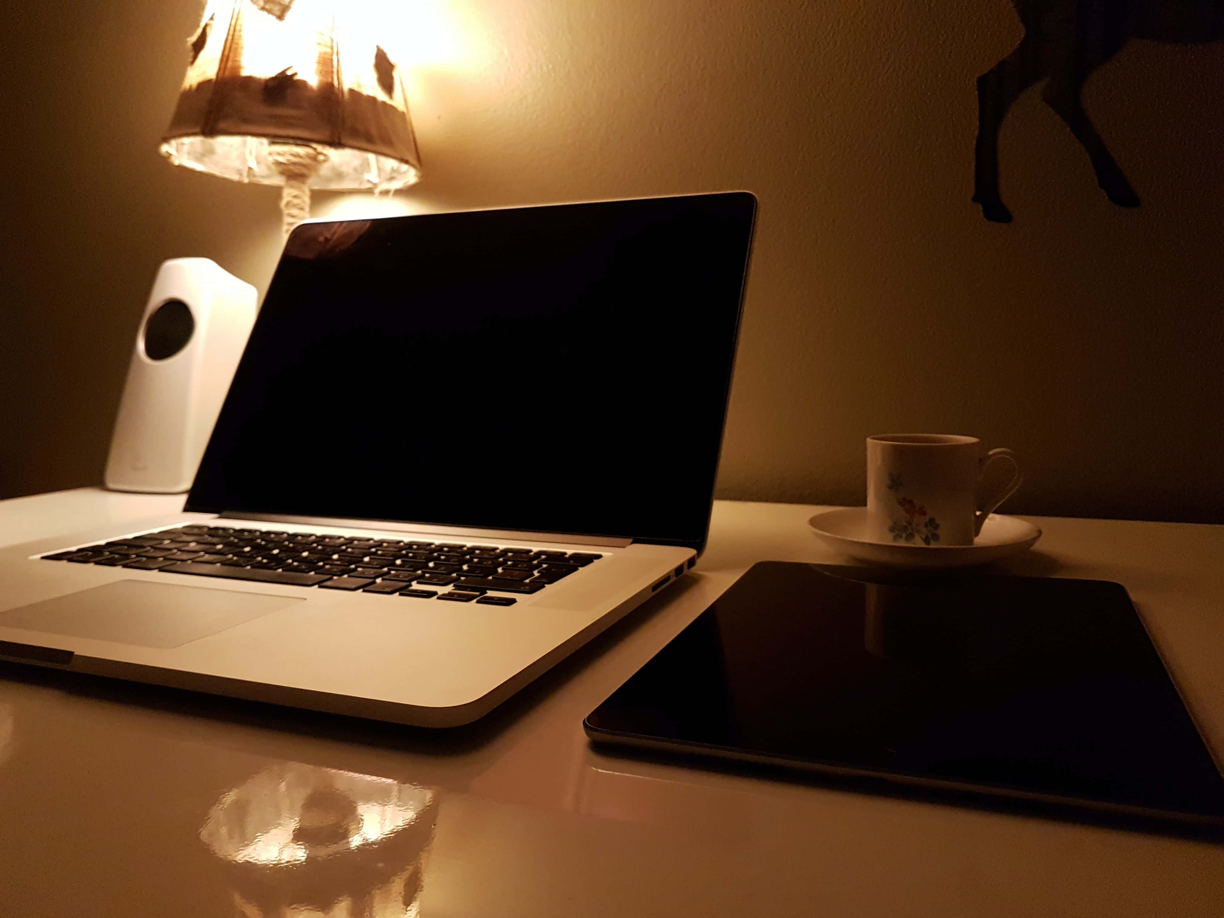 享受这款美学MacBook的美丽 壁紙