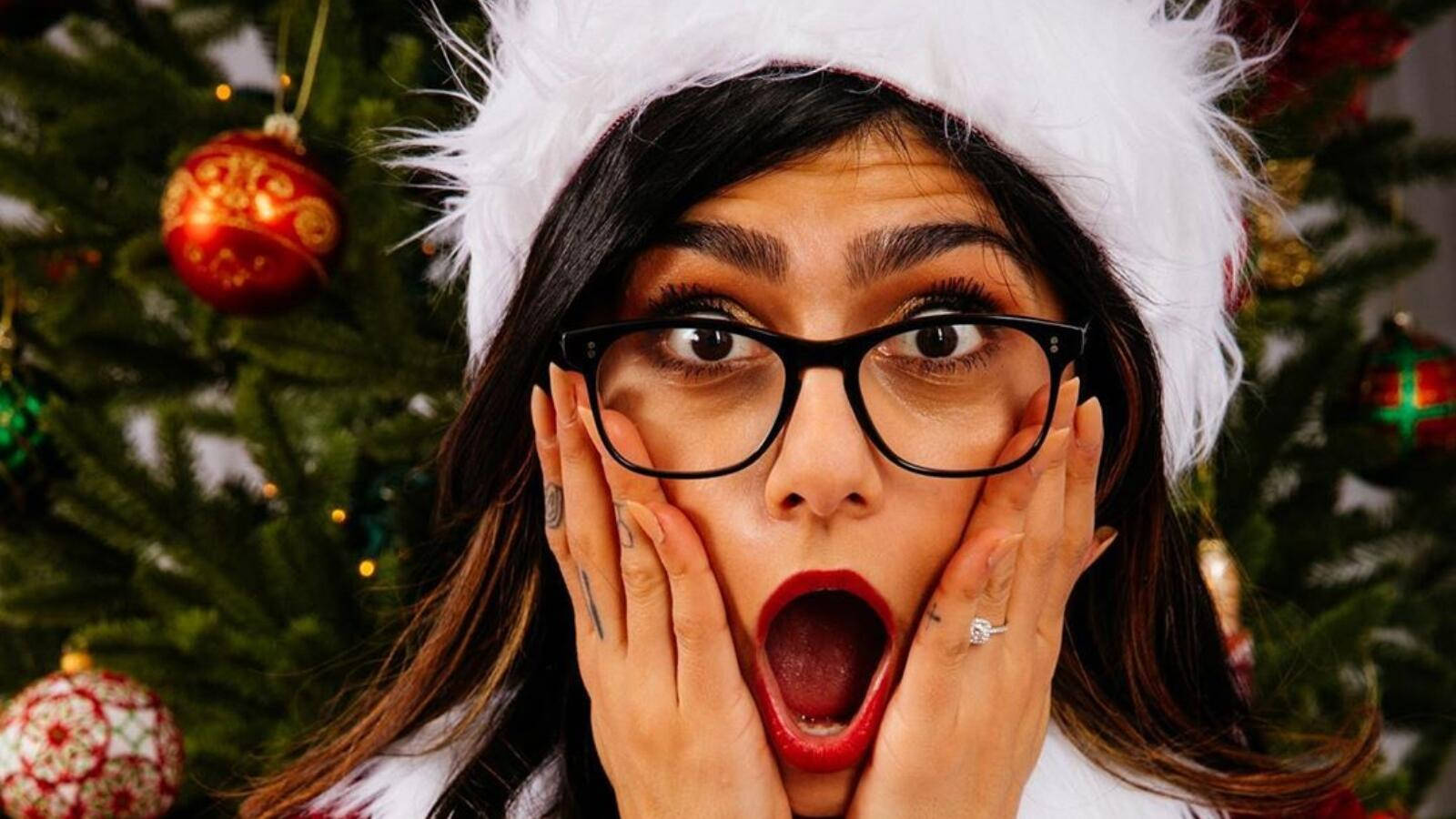 Mia Khalifa 驚訝照片 壁紙