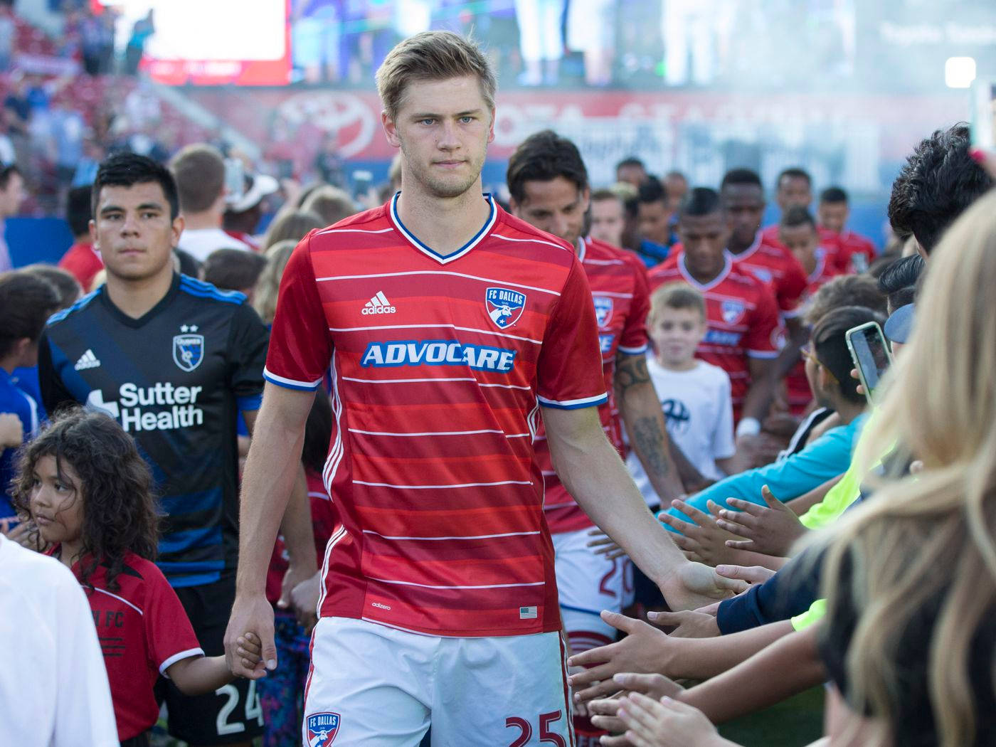 MLS FC達拉斯25號沃克·齊默曼 壁紙