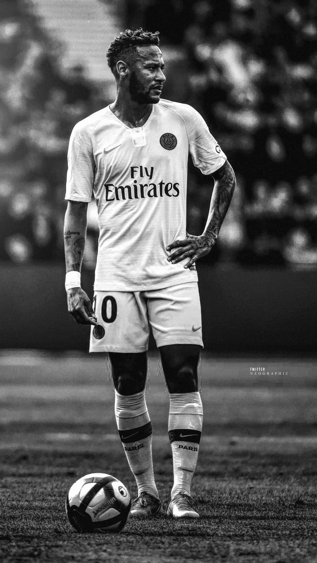 Neymar 手插腰 iPhone 壁紙