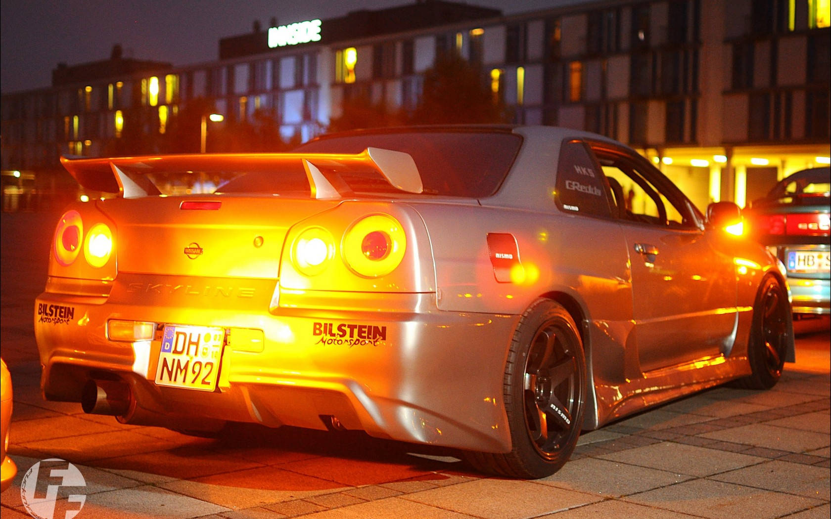 超讚 Nissan Skyline GTR R34 壁紙