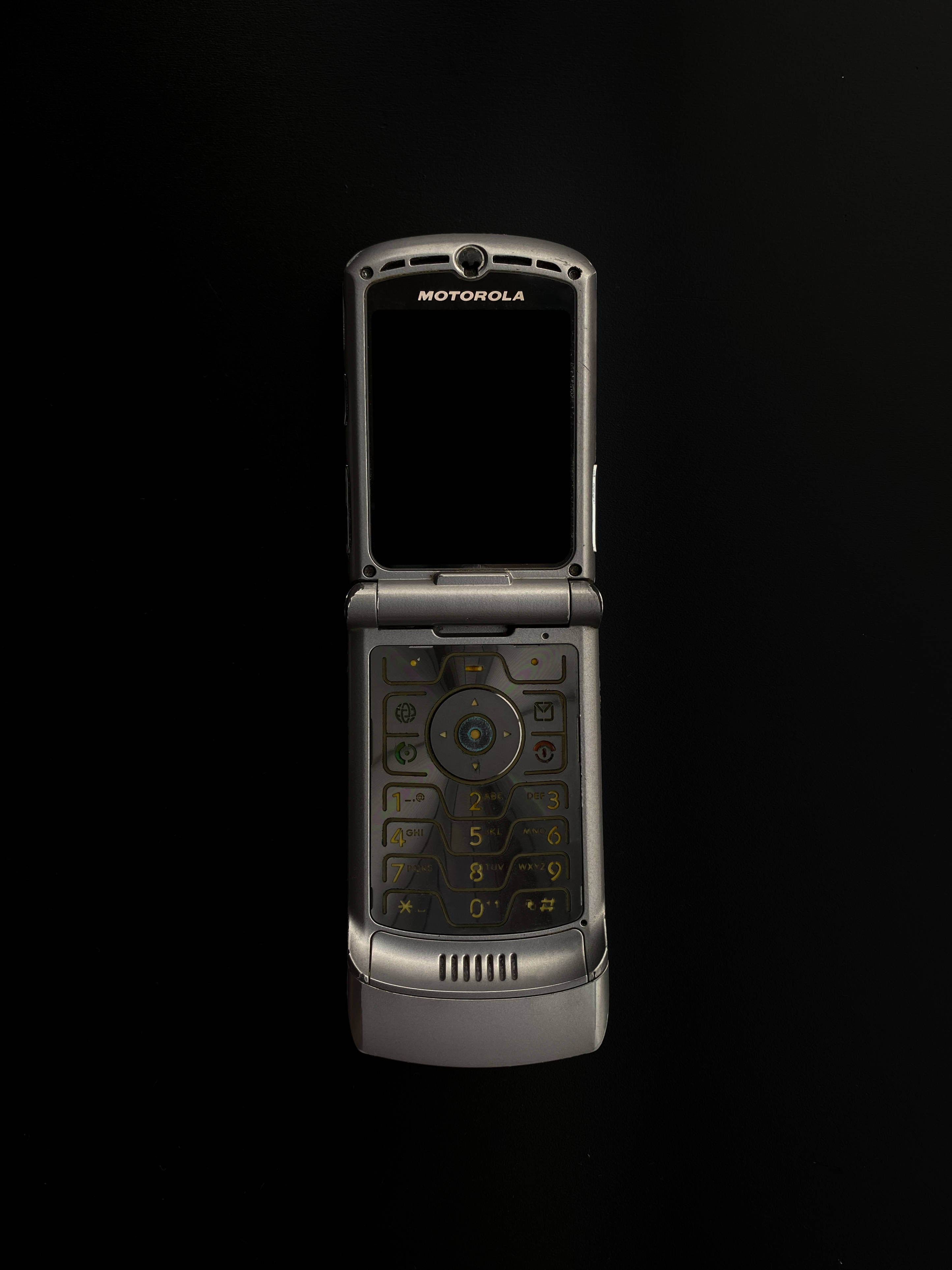 銀色摩托羅拉Razr 壁紙