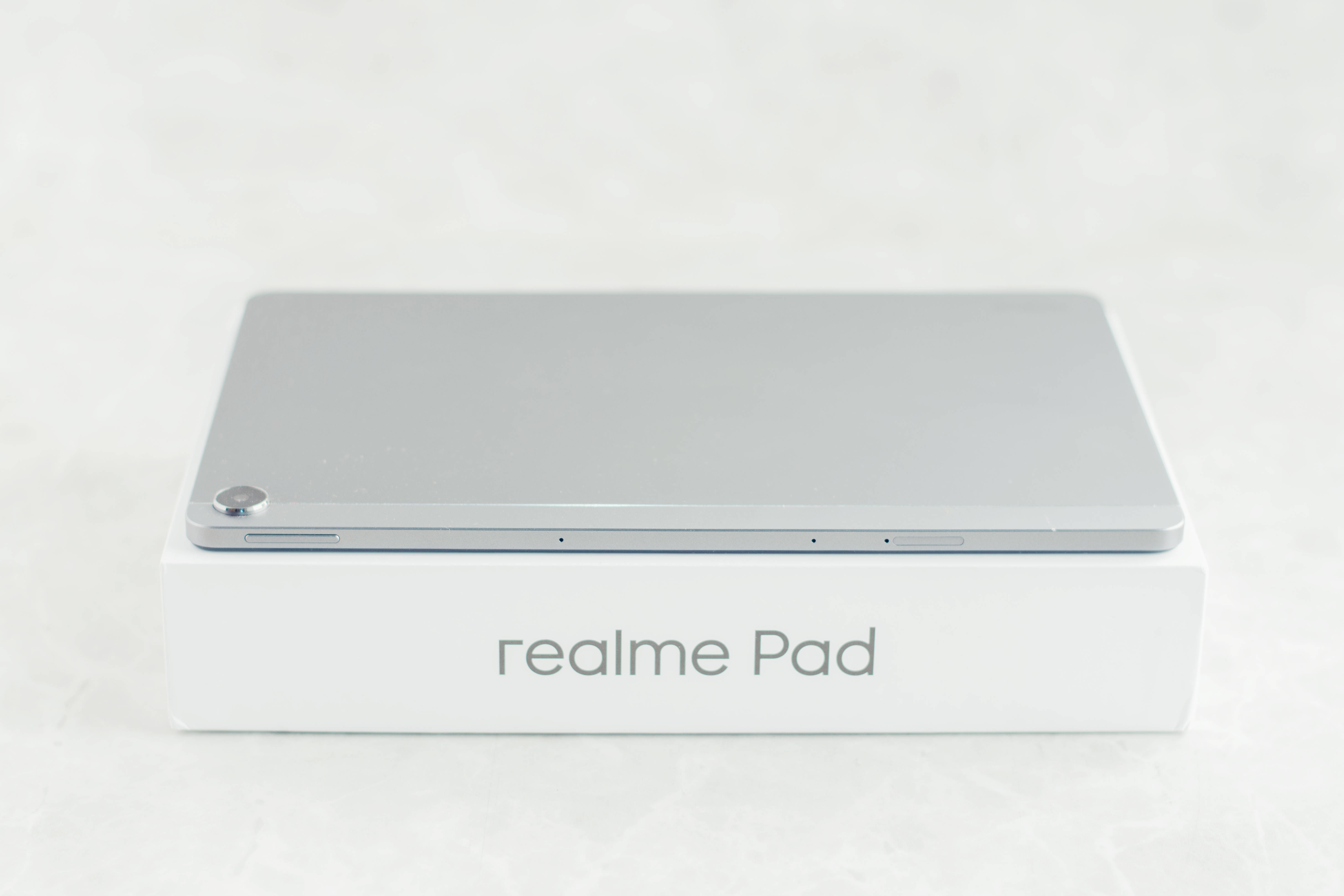 Realme Pad 灰色 壁紙
