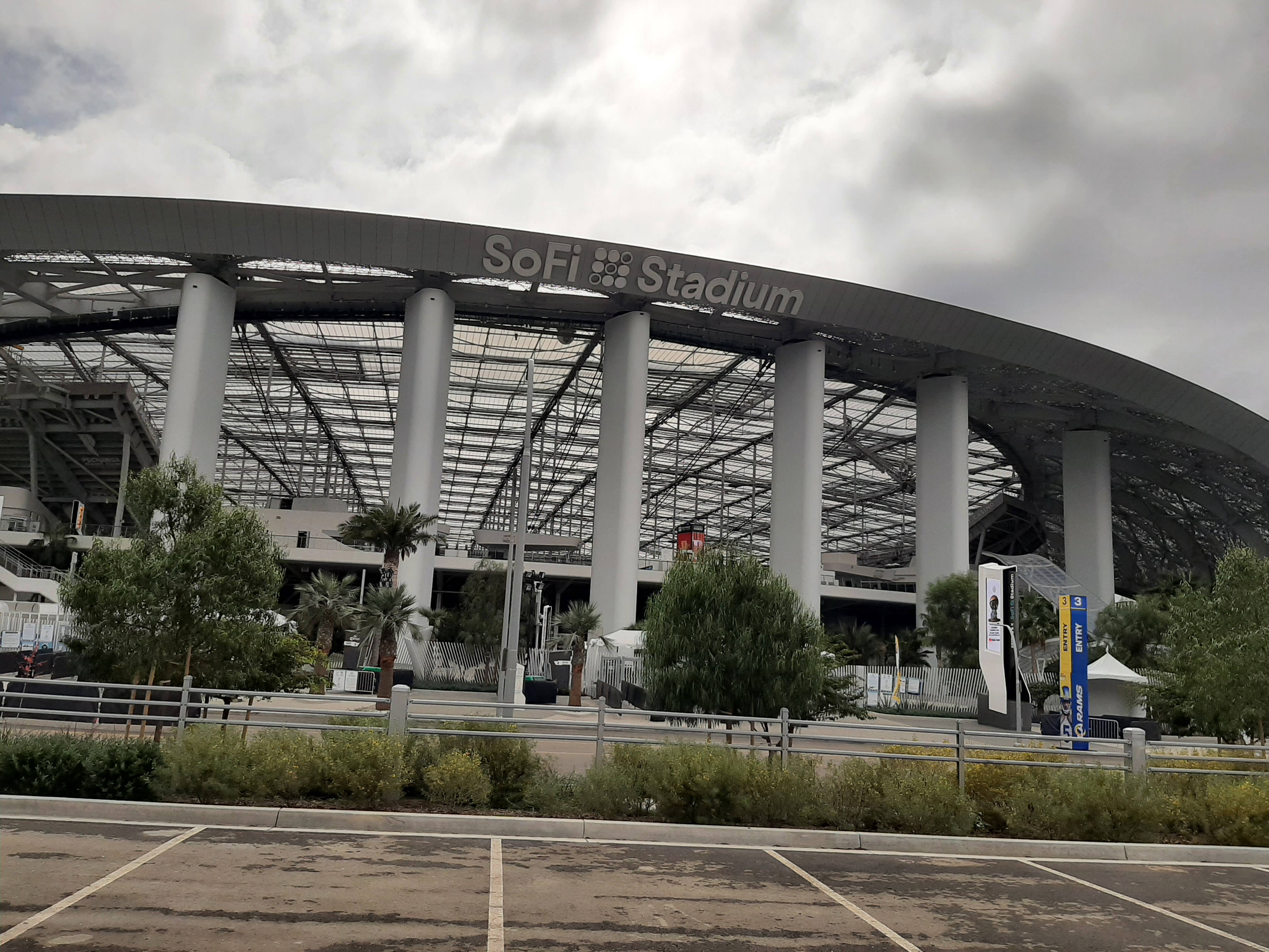 SoFi體育場 NFL美式足球場館 壁紙