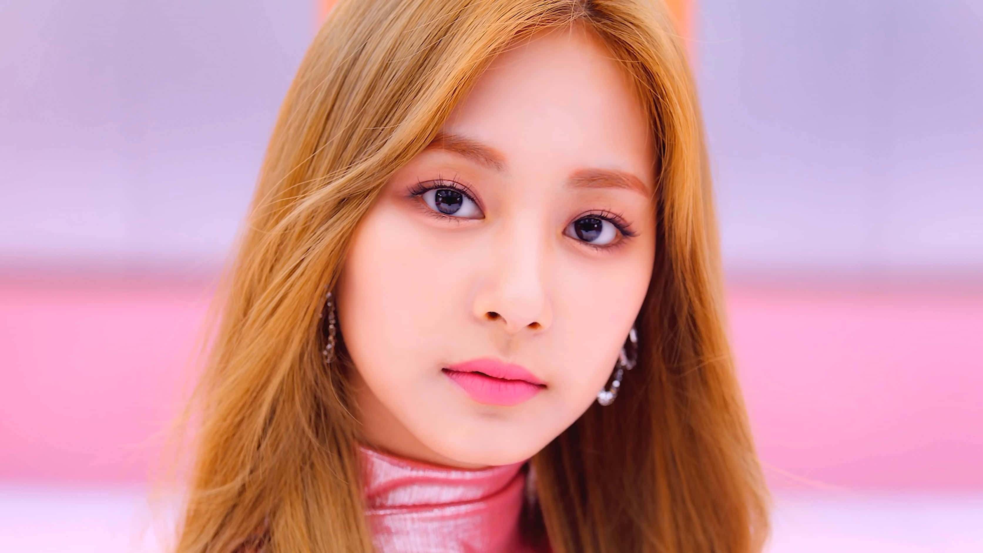 Twice在舞台上的活力演出 壁紙