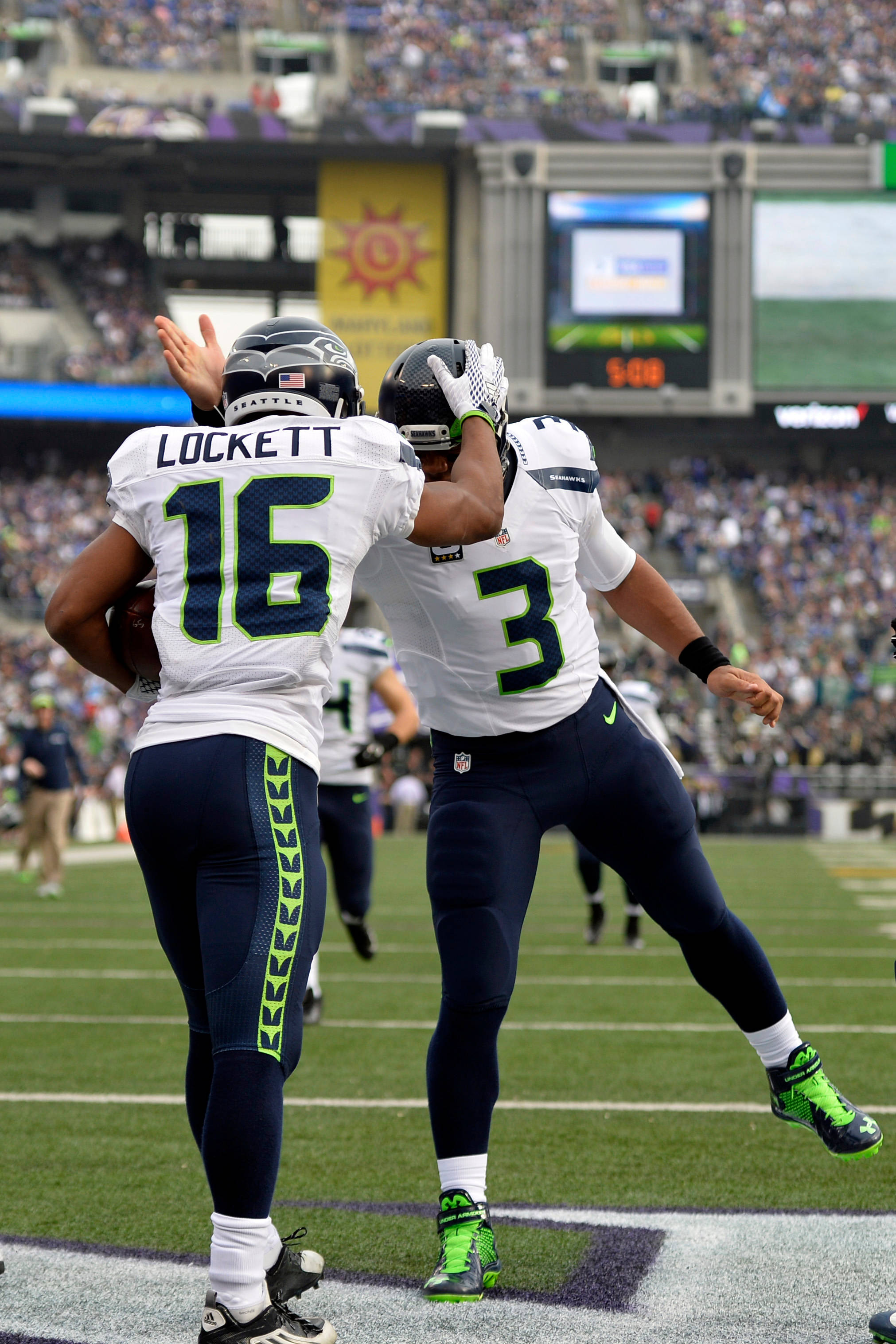 Tyler Lockett Russell Wilson 西雅圖海鷹隊美式足球員 壁紙