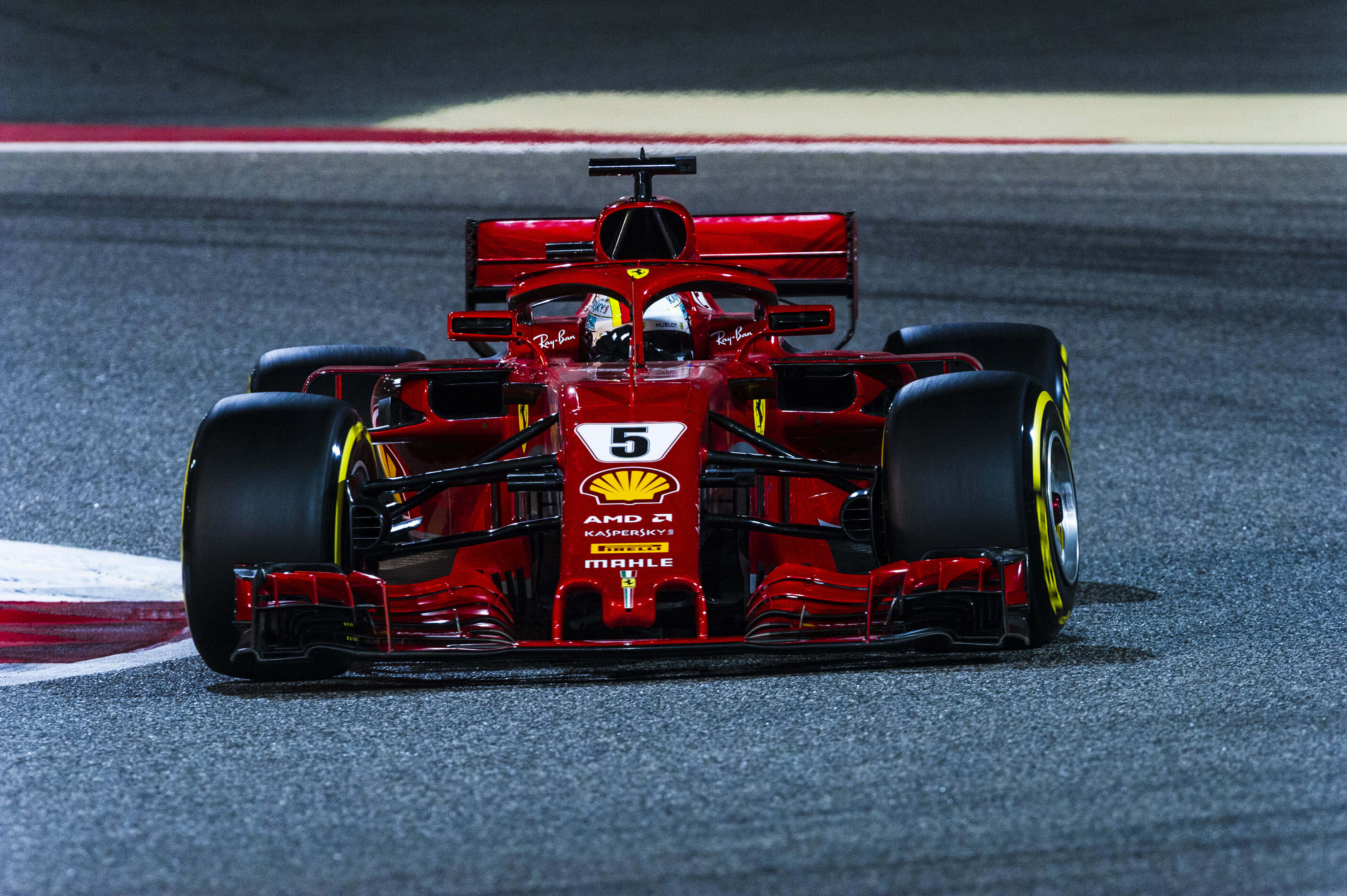 Vettel 法拉利 SF71H F1 2018 背景 壁紙