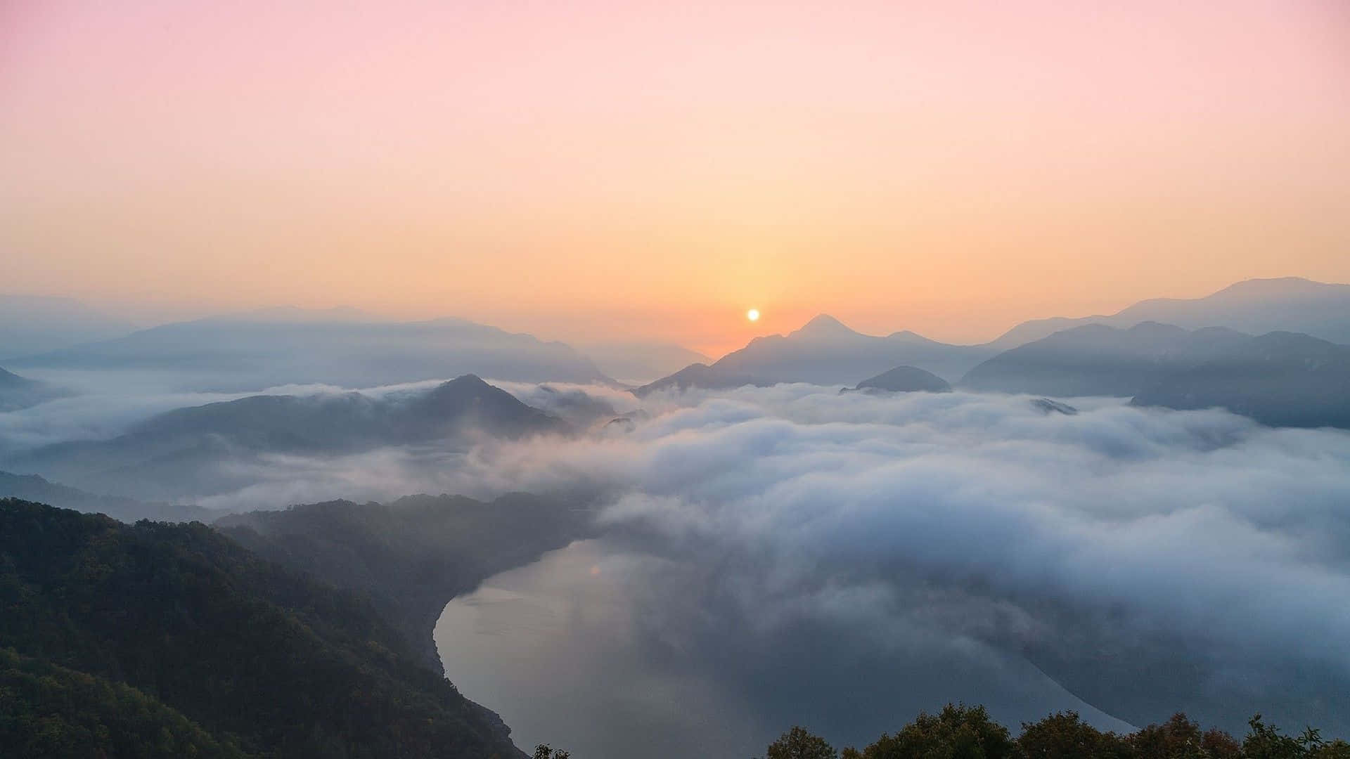 云海日出背景 壁紙