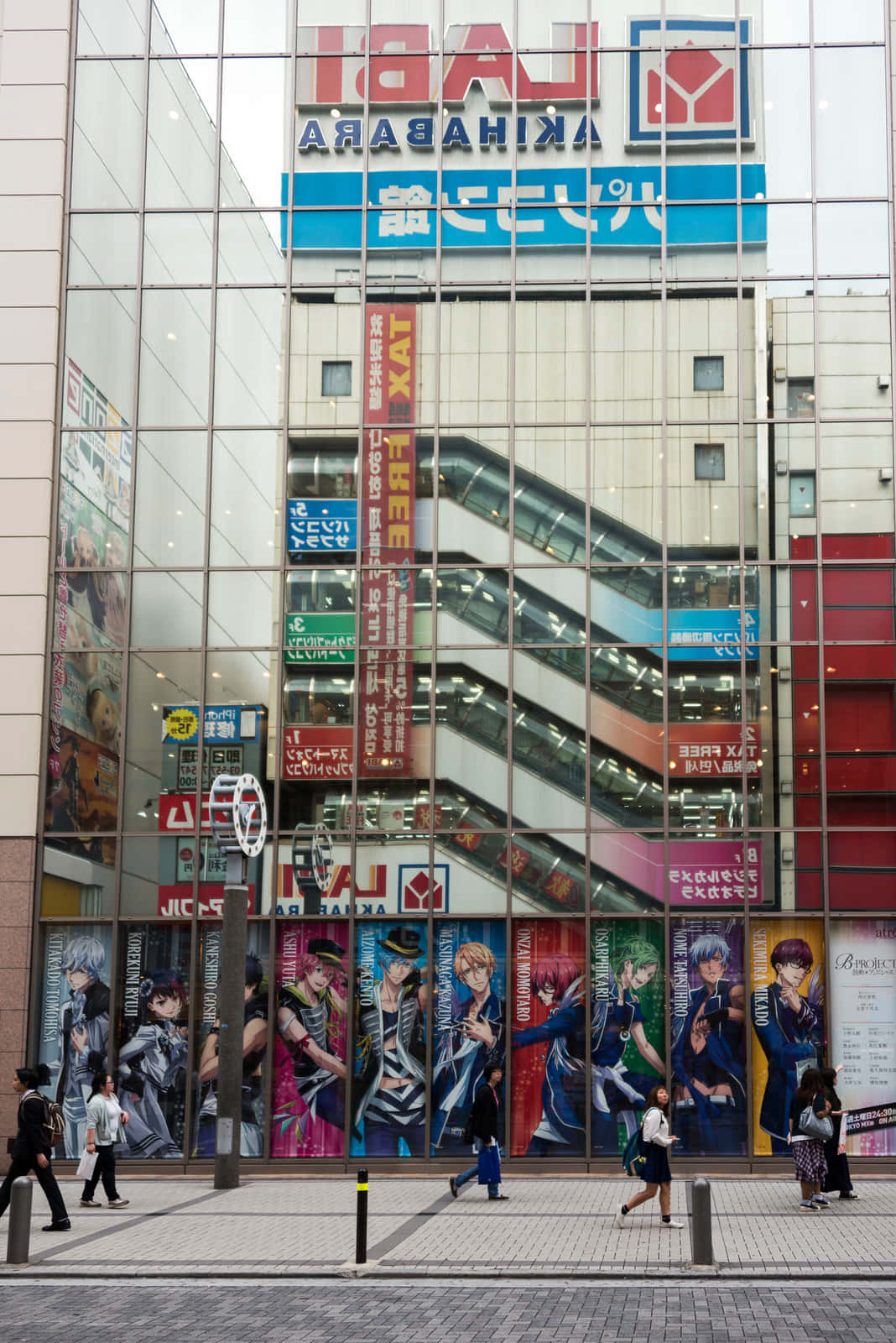 享受动漫与漫画的御宅文化爱好者 壁紙
