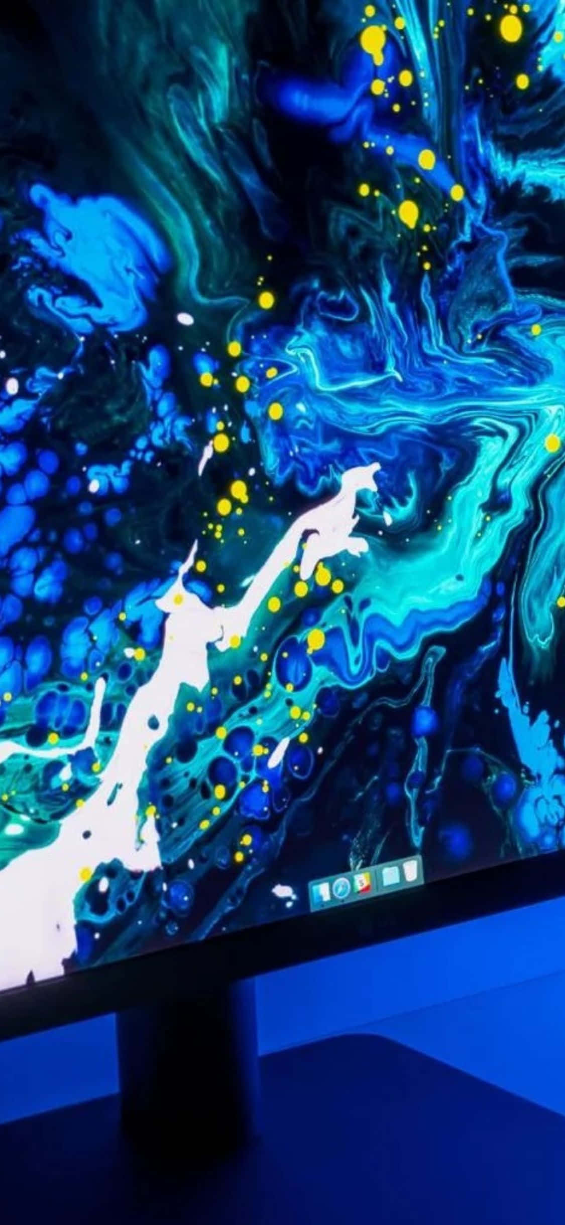 以大膽鮮豔的桌布，讓你的 iPhone Xs 螢幕煥發生機 壁紙