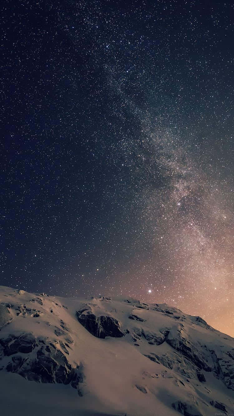 原始iPhone 5s星空山景 壁紙