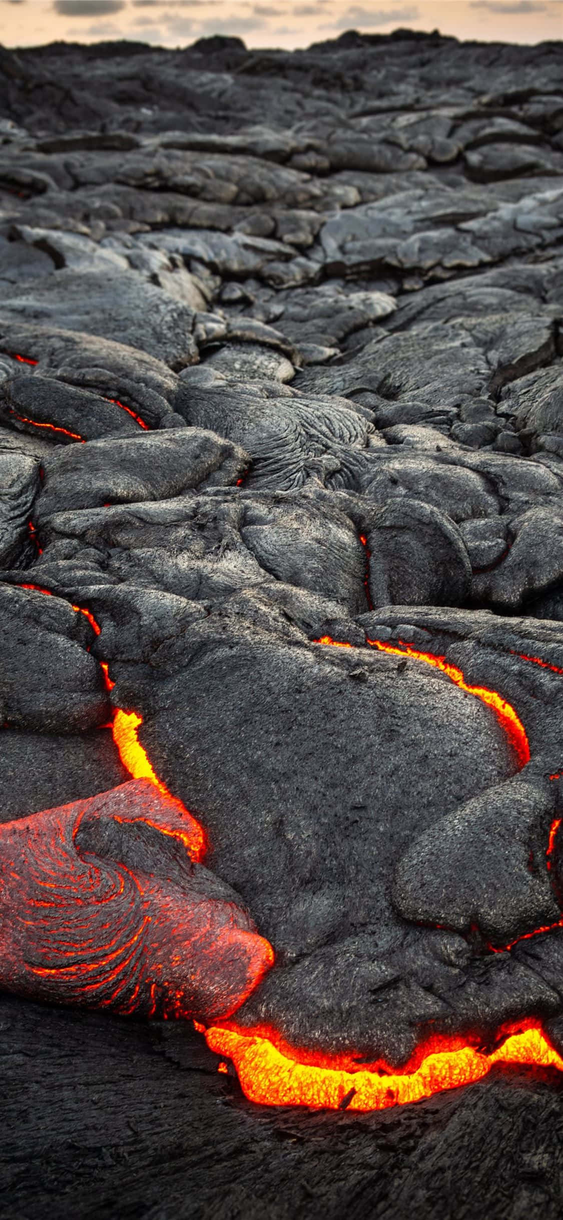 夏威夷火山國家公園的固體岩漿 壁紙
