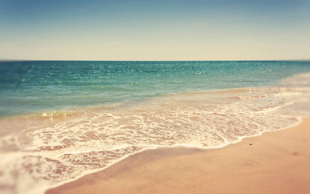 夏日海灘波濤桌面 壁紙