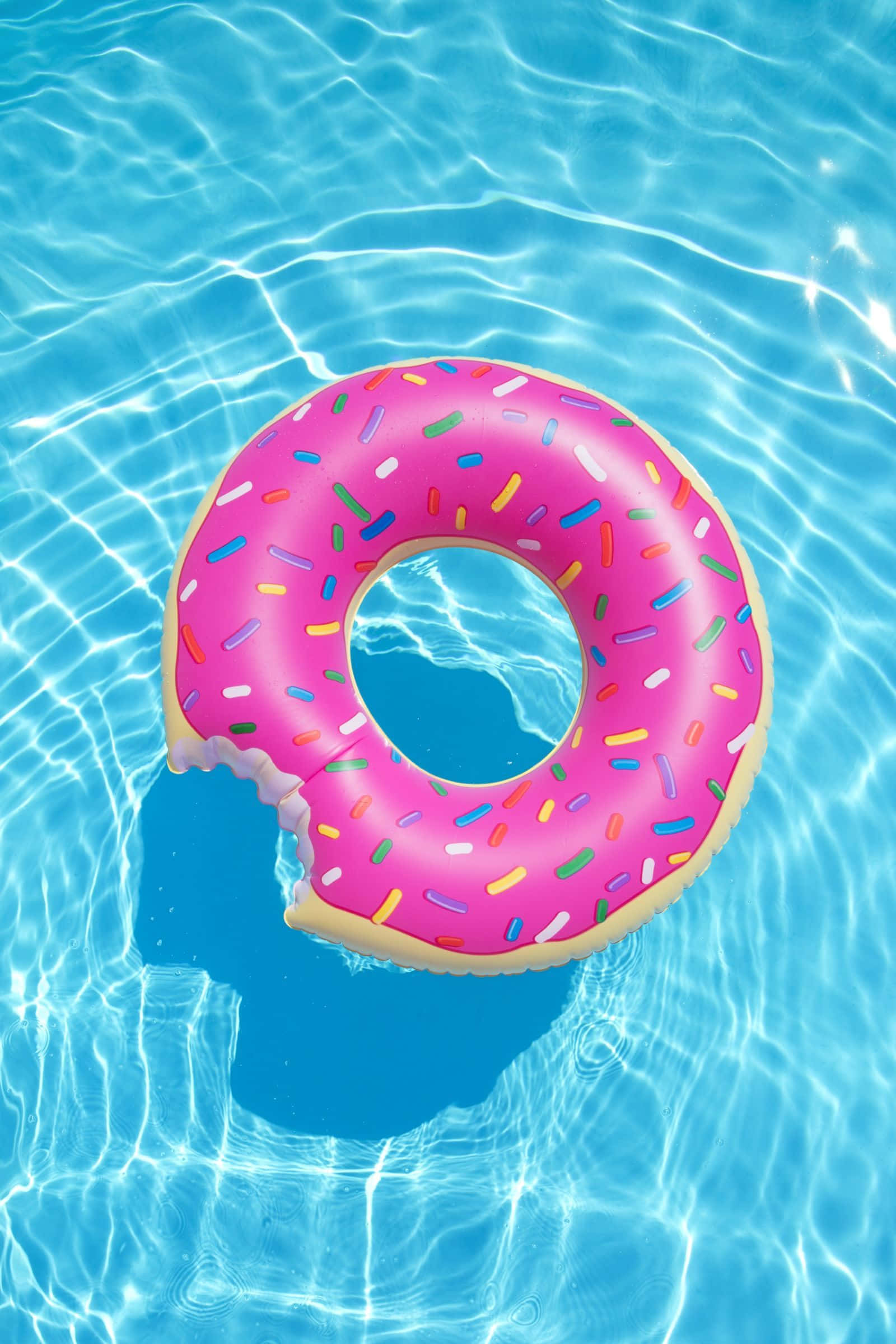夏日甜甜圈泳圈 壁紙