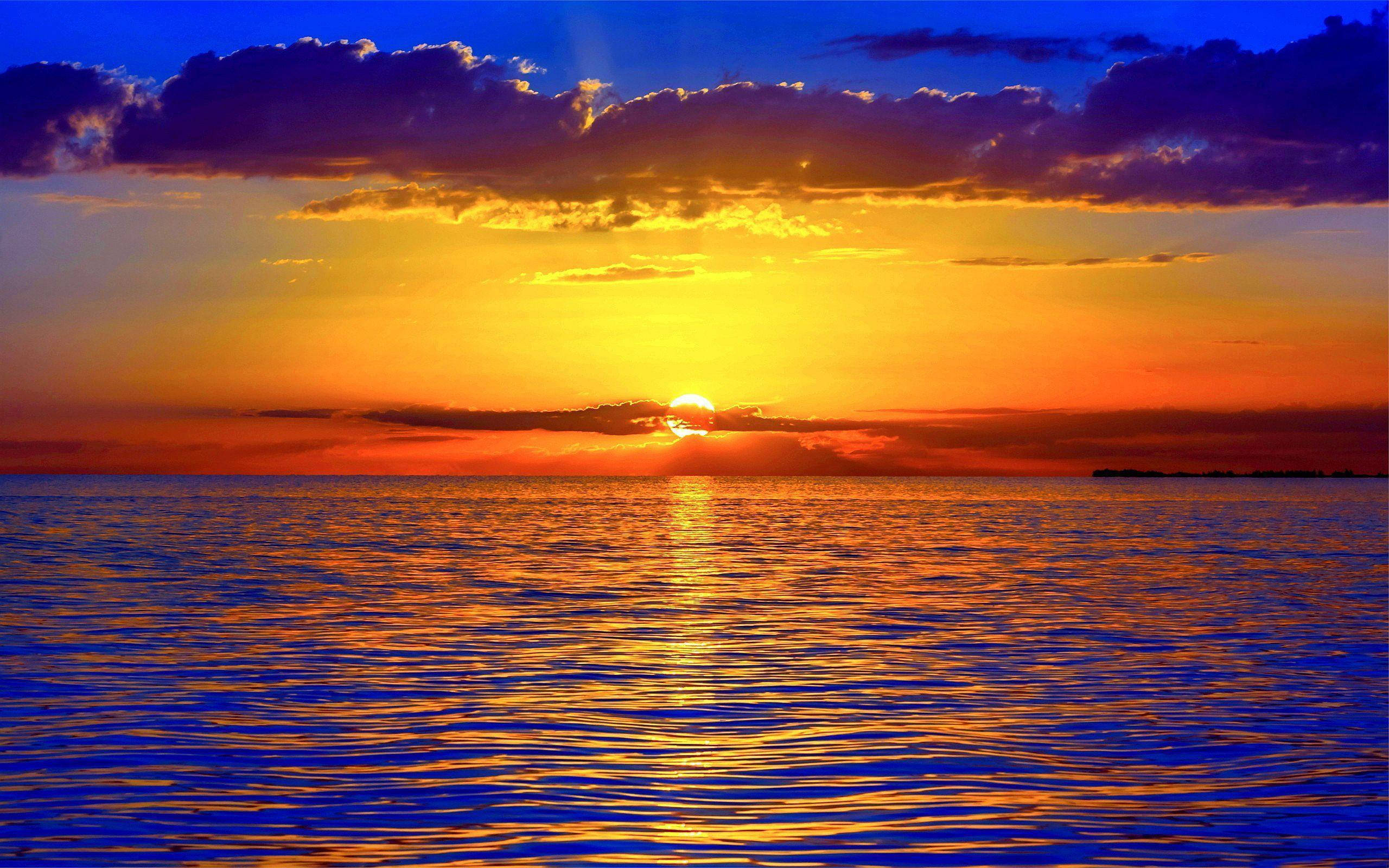 夕陽海洋的色彩與色調 壁紙
