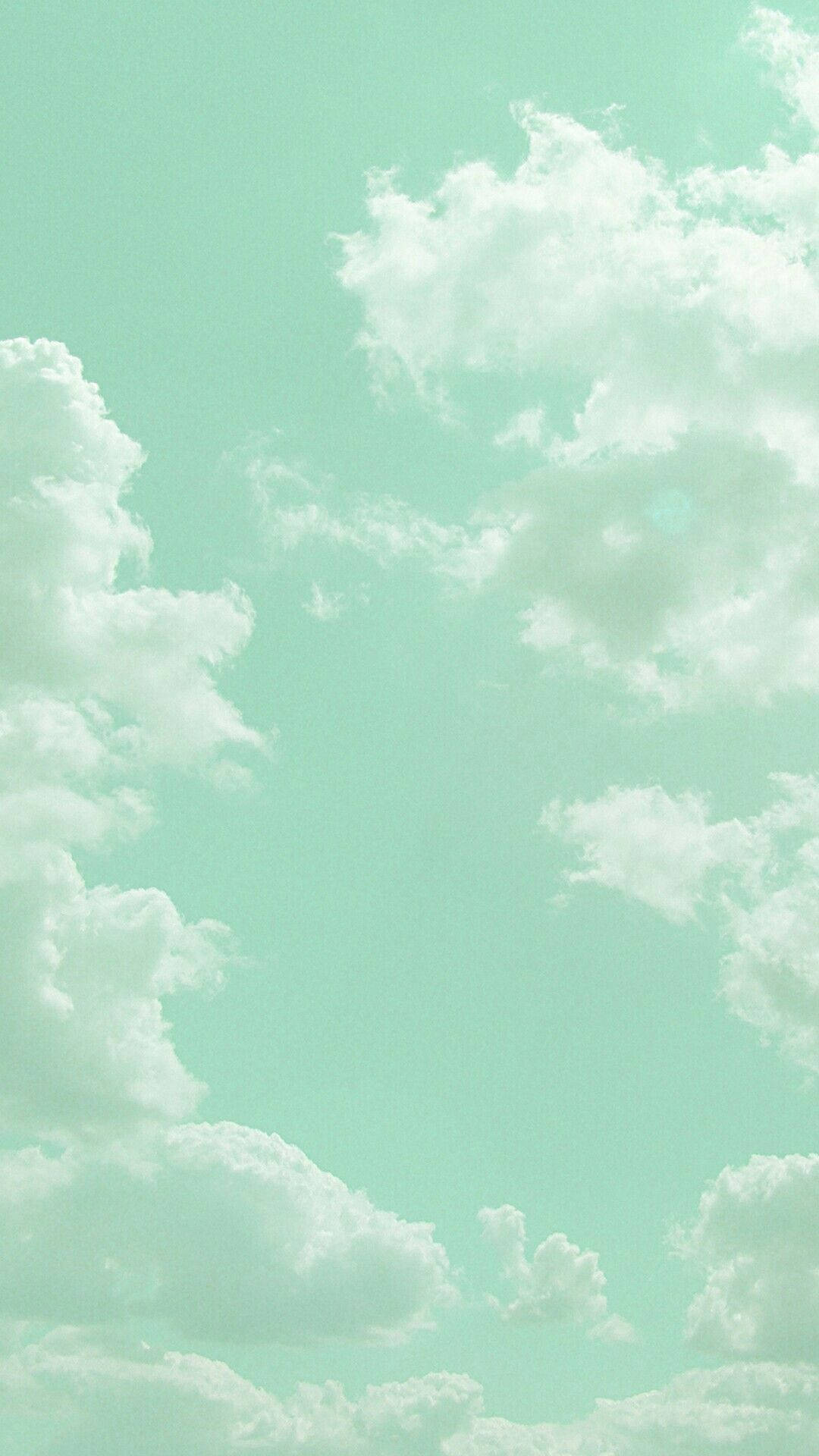 多云天空薄荷绿iPhone 壁紙