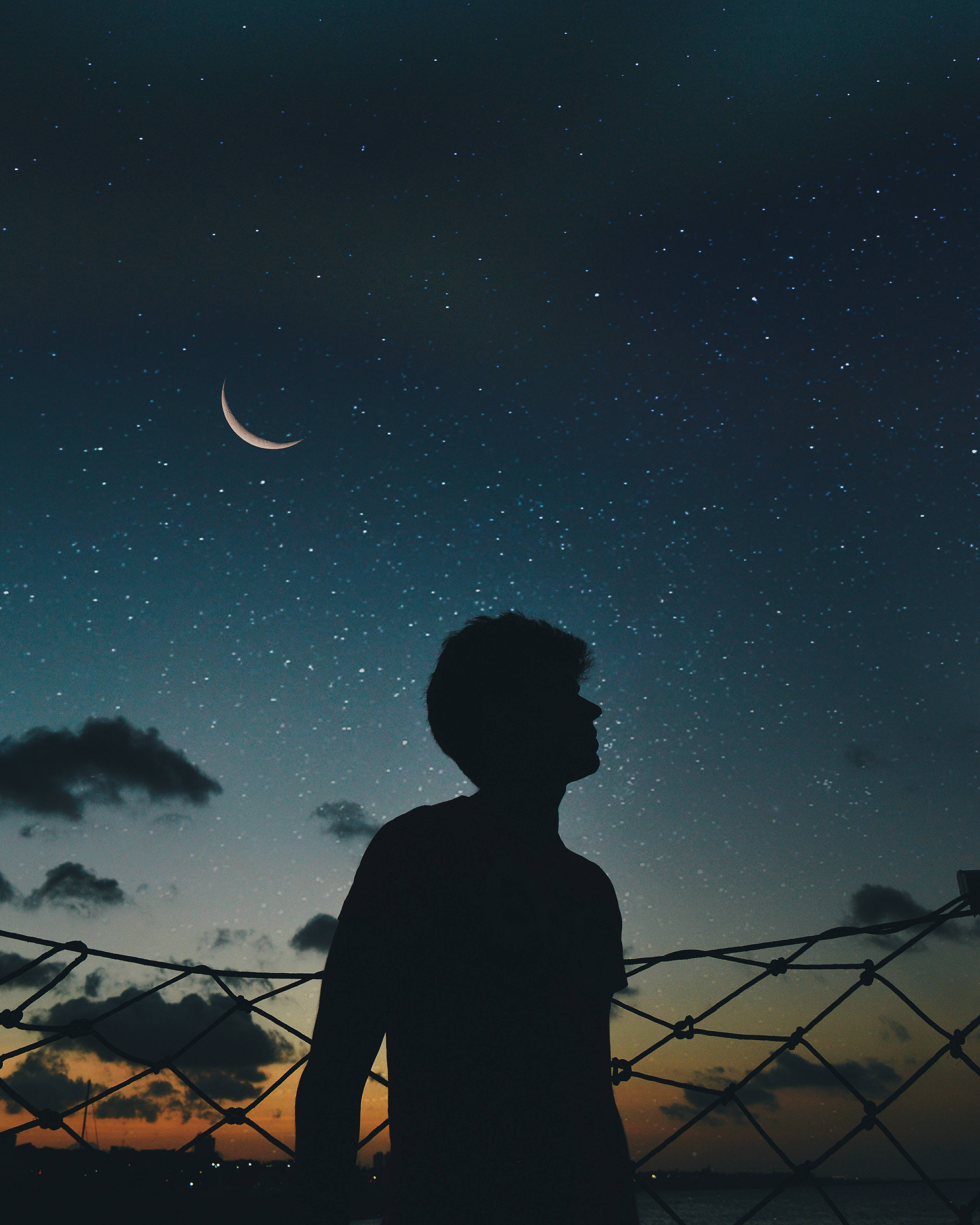 孤影独爱星空 壁紙