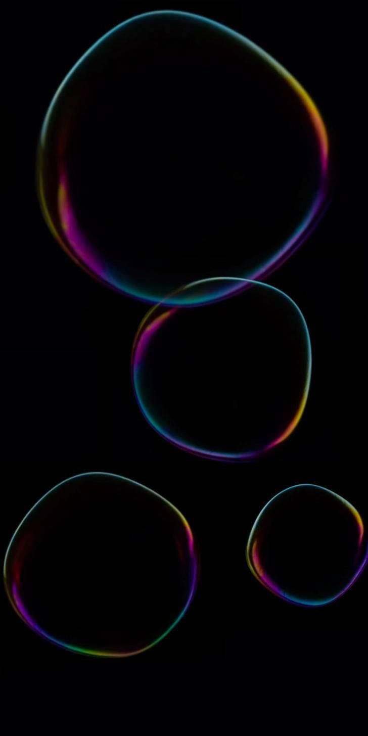 小米Redmi Note 9屏幕上的缤纷气泡壁纸 壁紙
