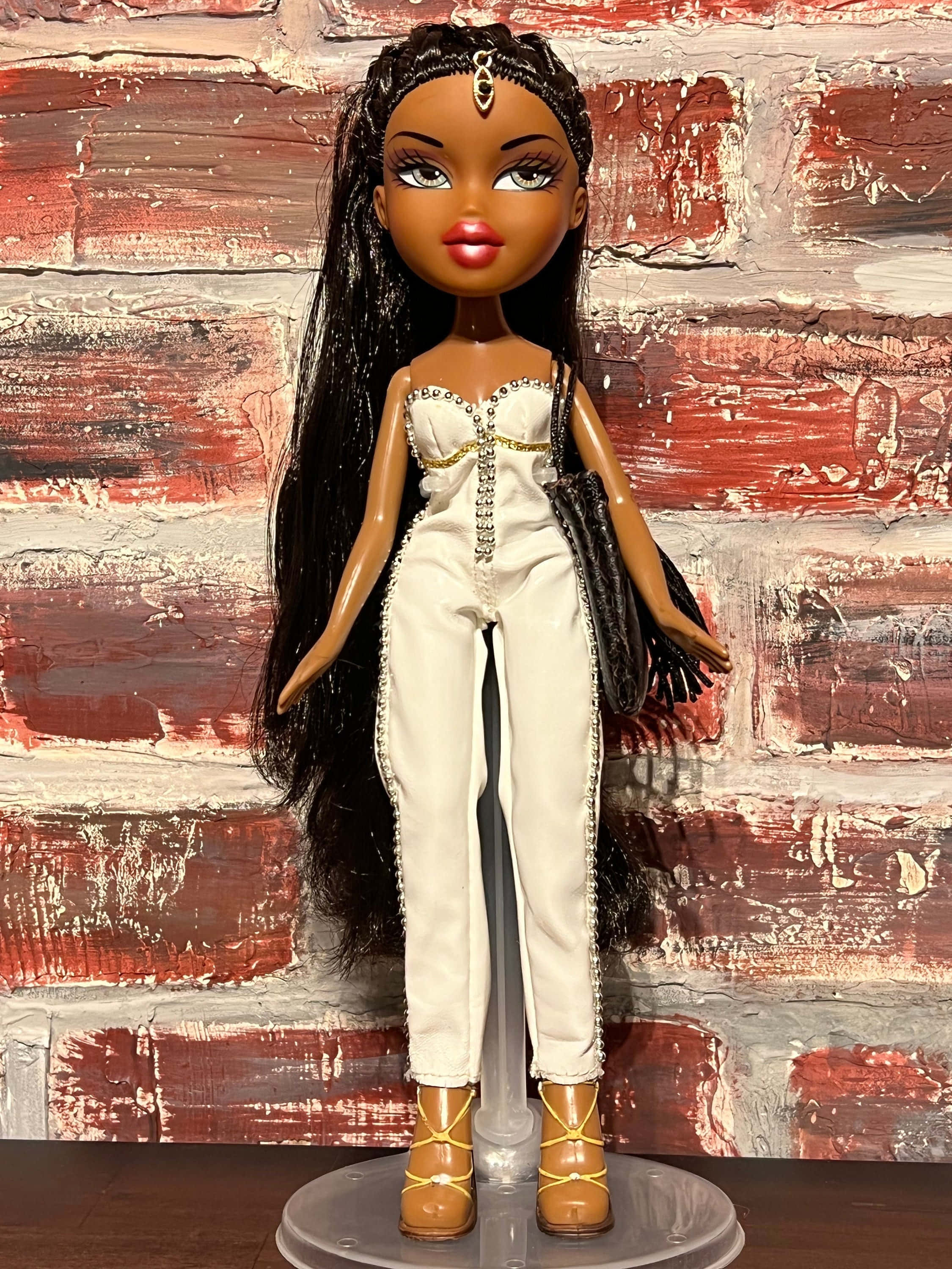 展現自我，用 Bratz 美學表達你獨一無二的個人風格！ 壁紙
