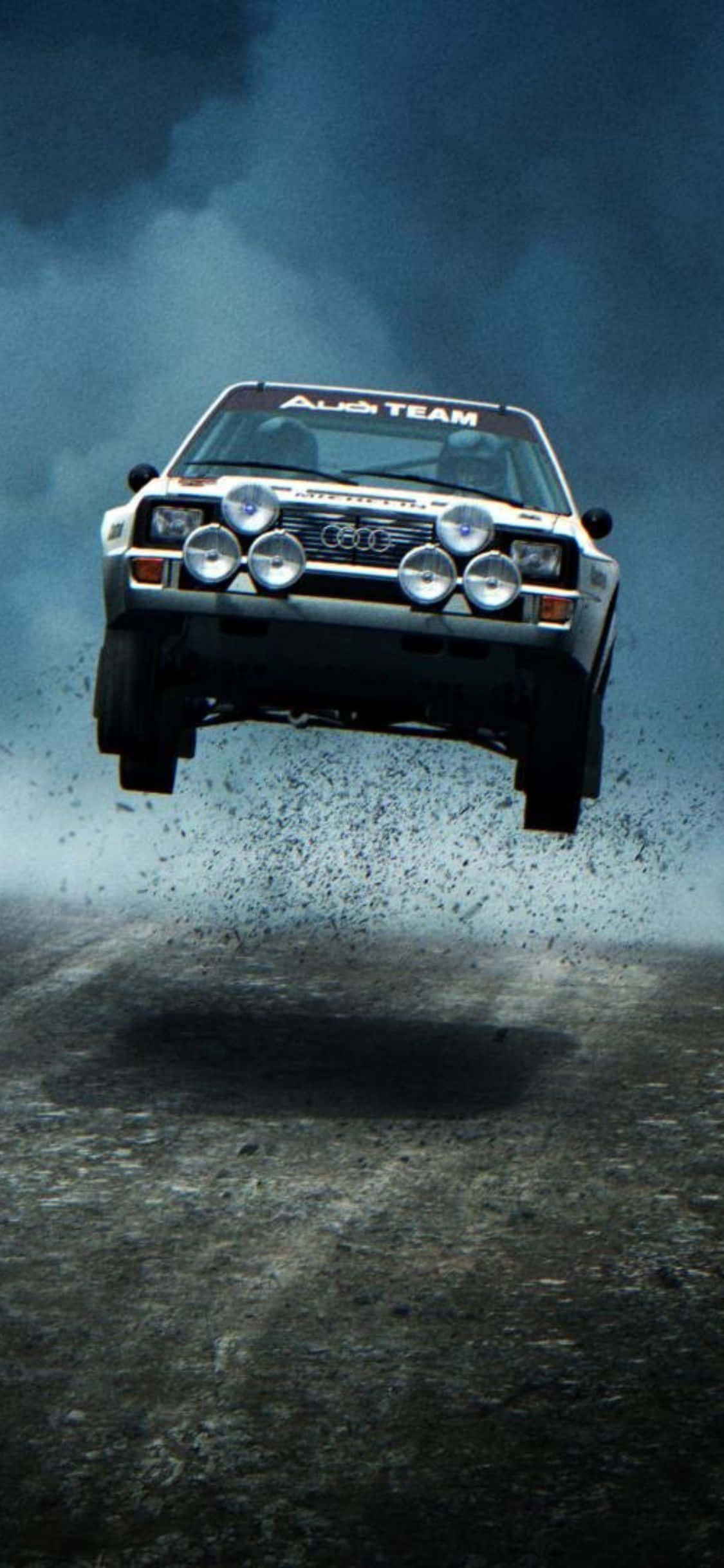感受 iPhone Xs Dirt Rally 帶來的興奮衝刺 壁紙